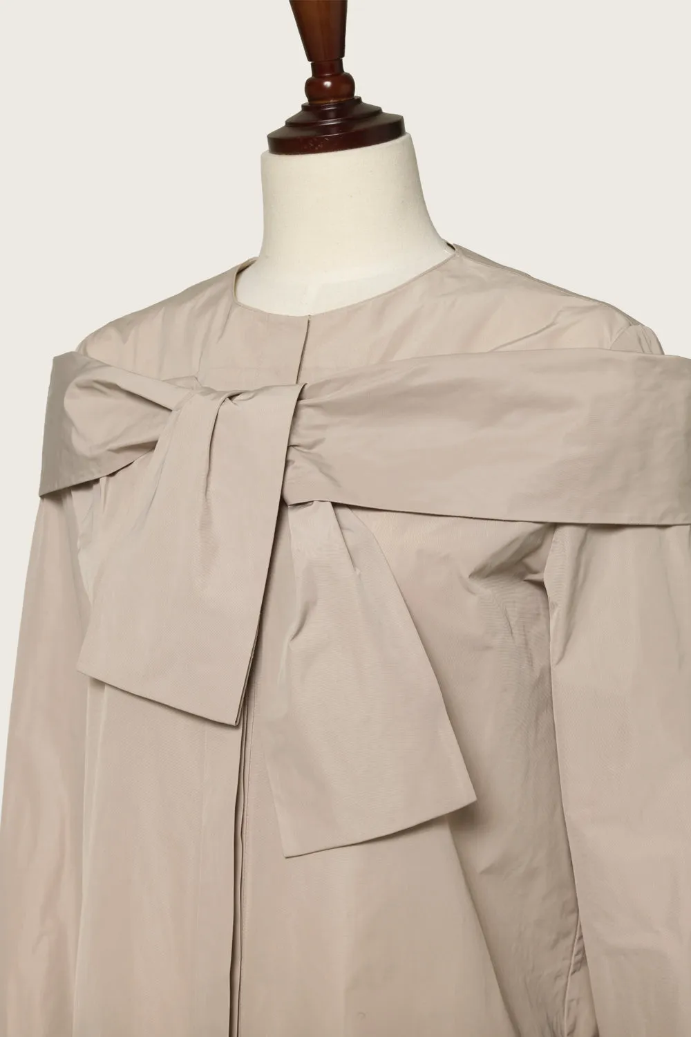 25SS FAILLE BOW PAYO SHIRT_BEIGE