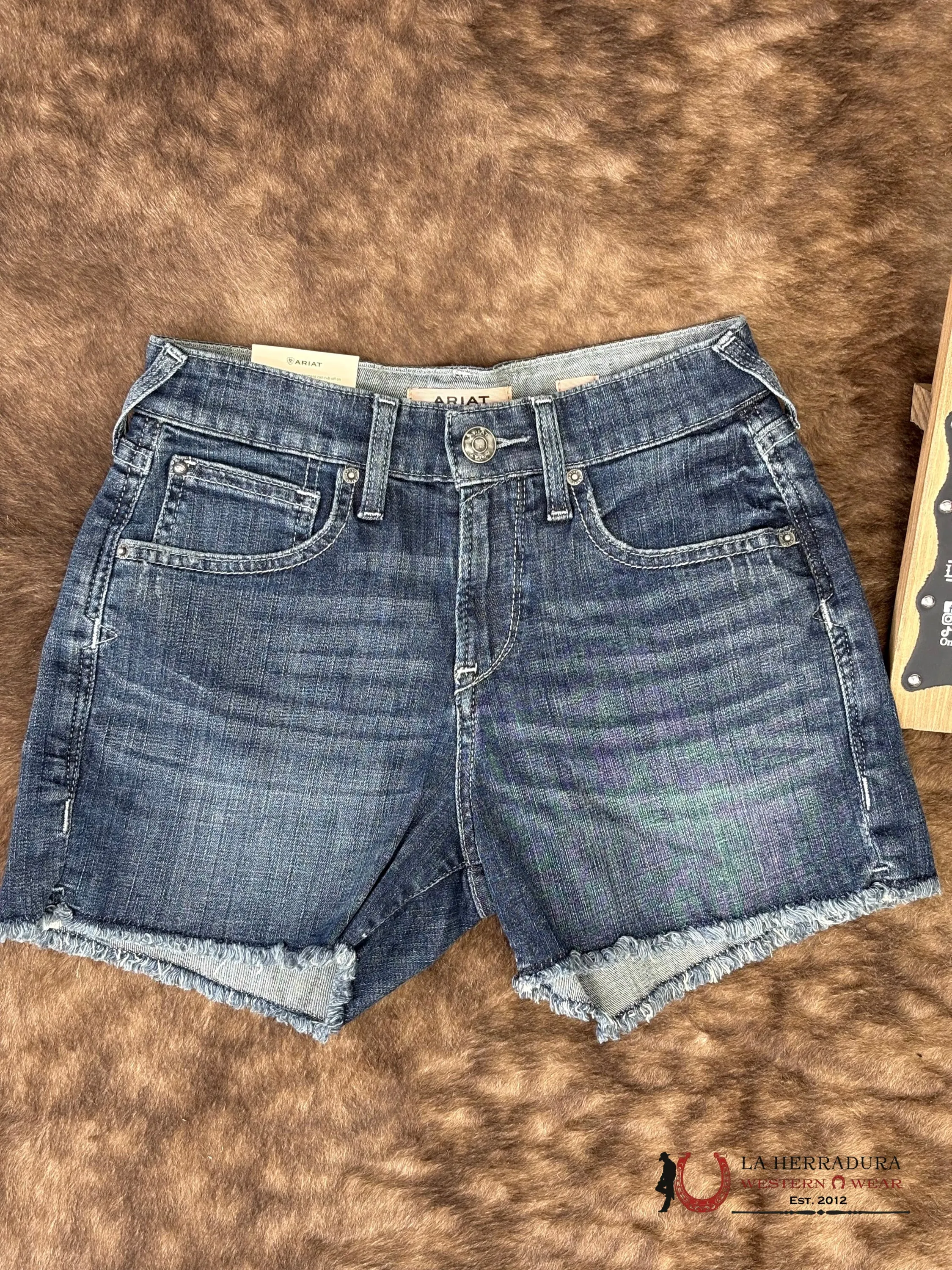 ARIAT LIGHT PERFECT RISE SHORT MISSOURI DARK WASH SHORT - 1390