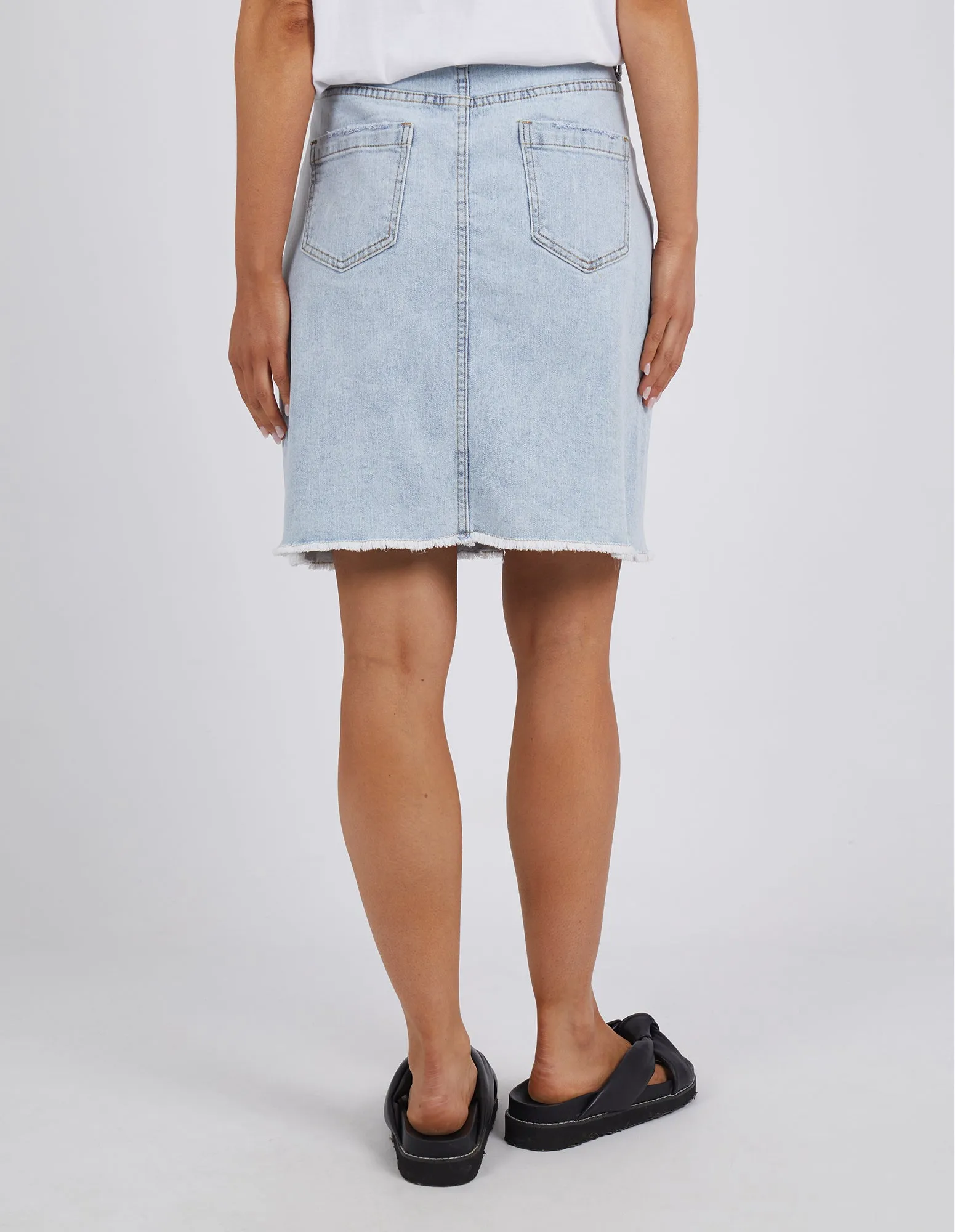 BELLE DENIM SKIRT || LIGHT BLUE