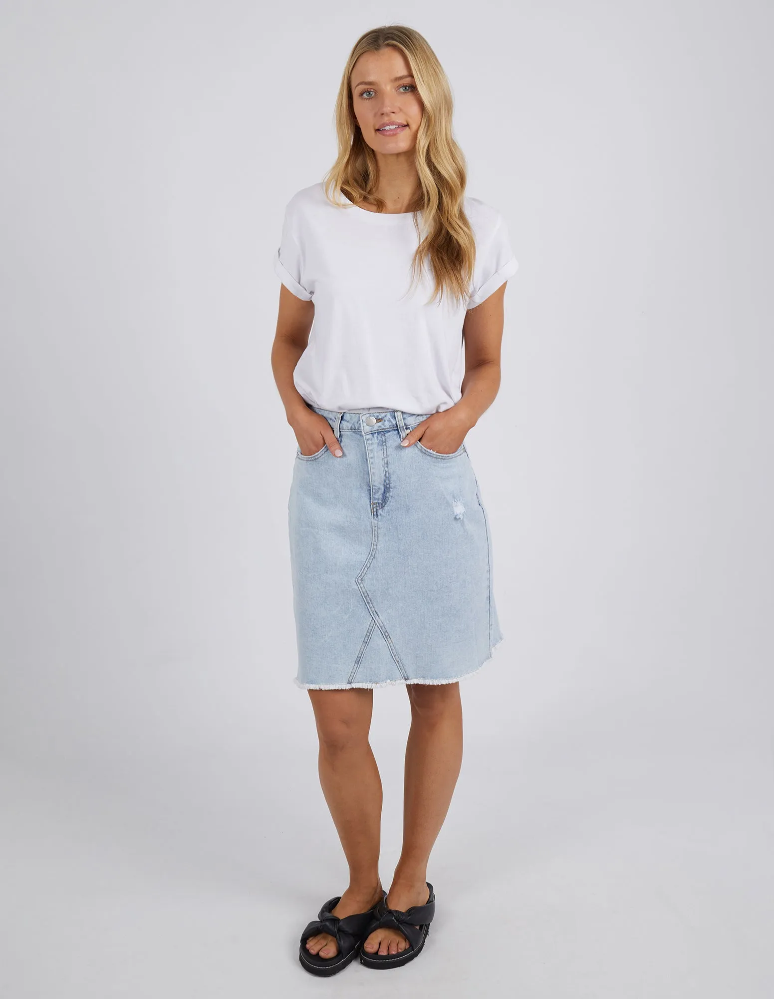 BELLE DENIM SKIRT || LIGHT BLUE