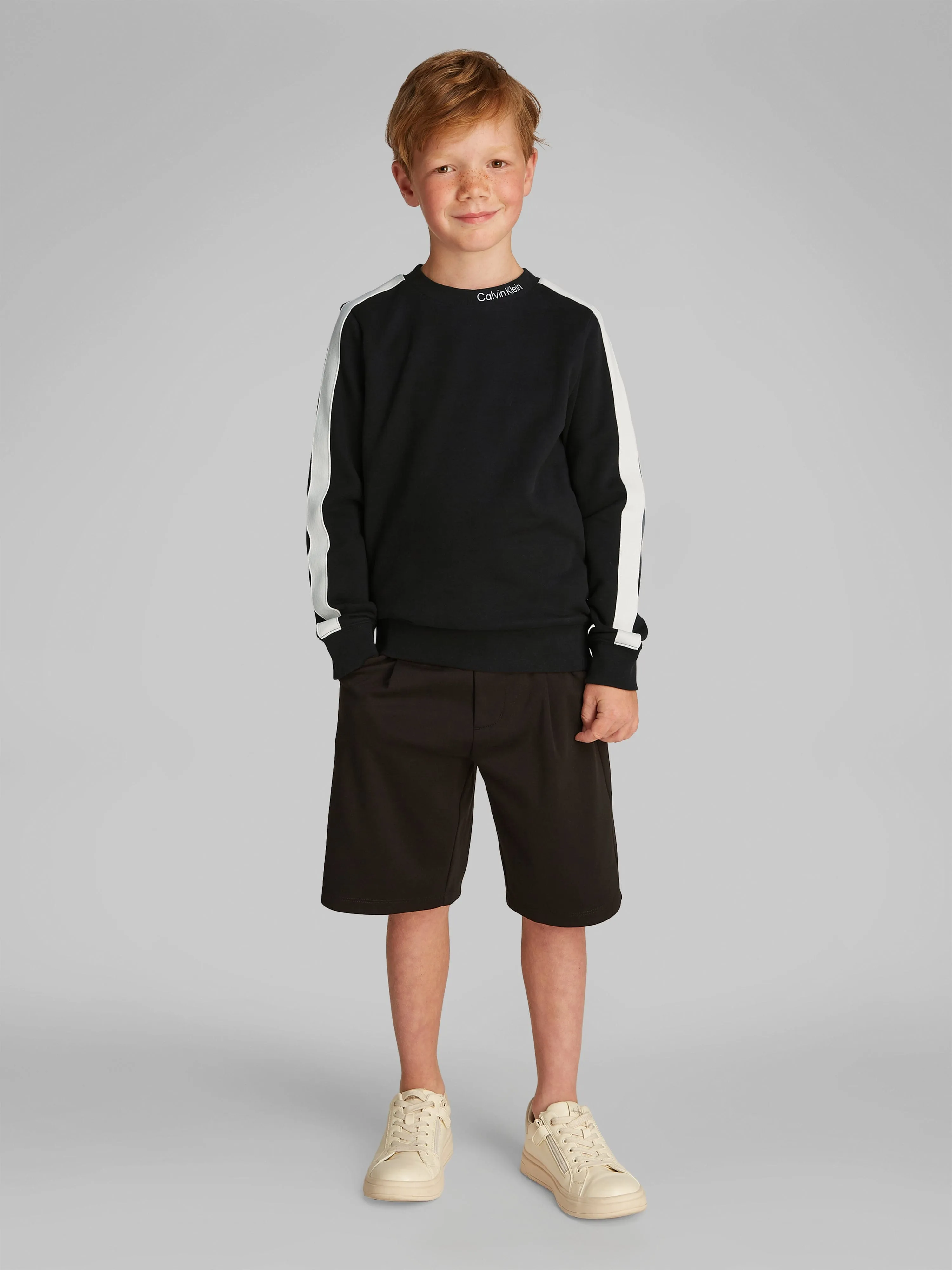 Boys Terry Tape Sweatshirt in Black