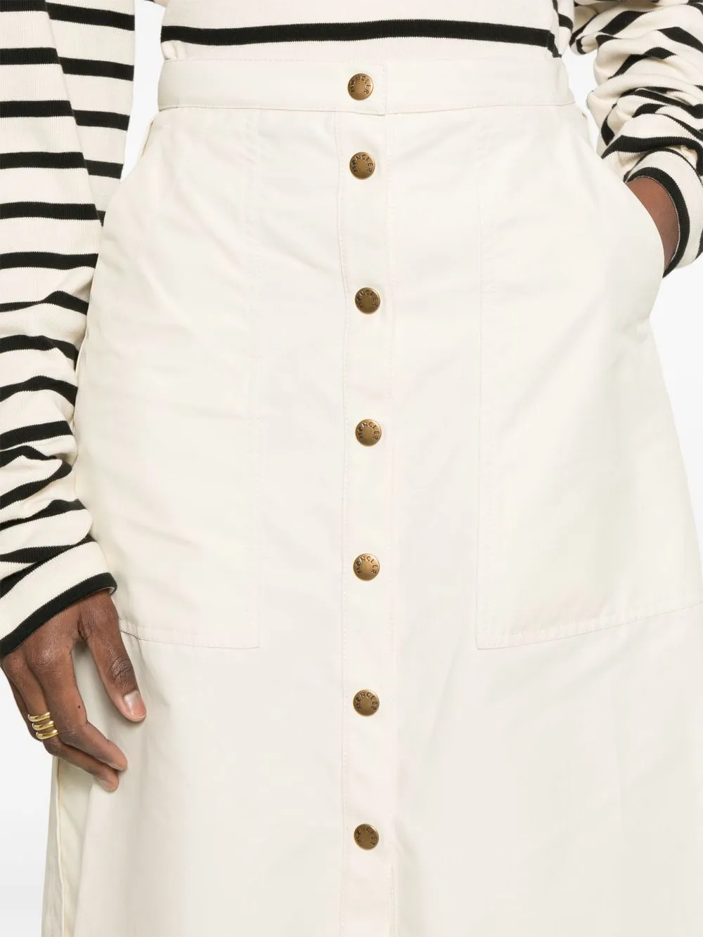 Buttoned midi skirt