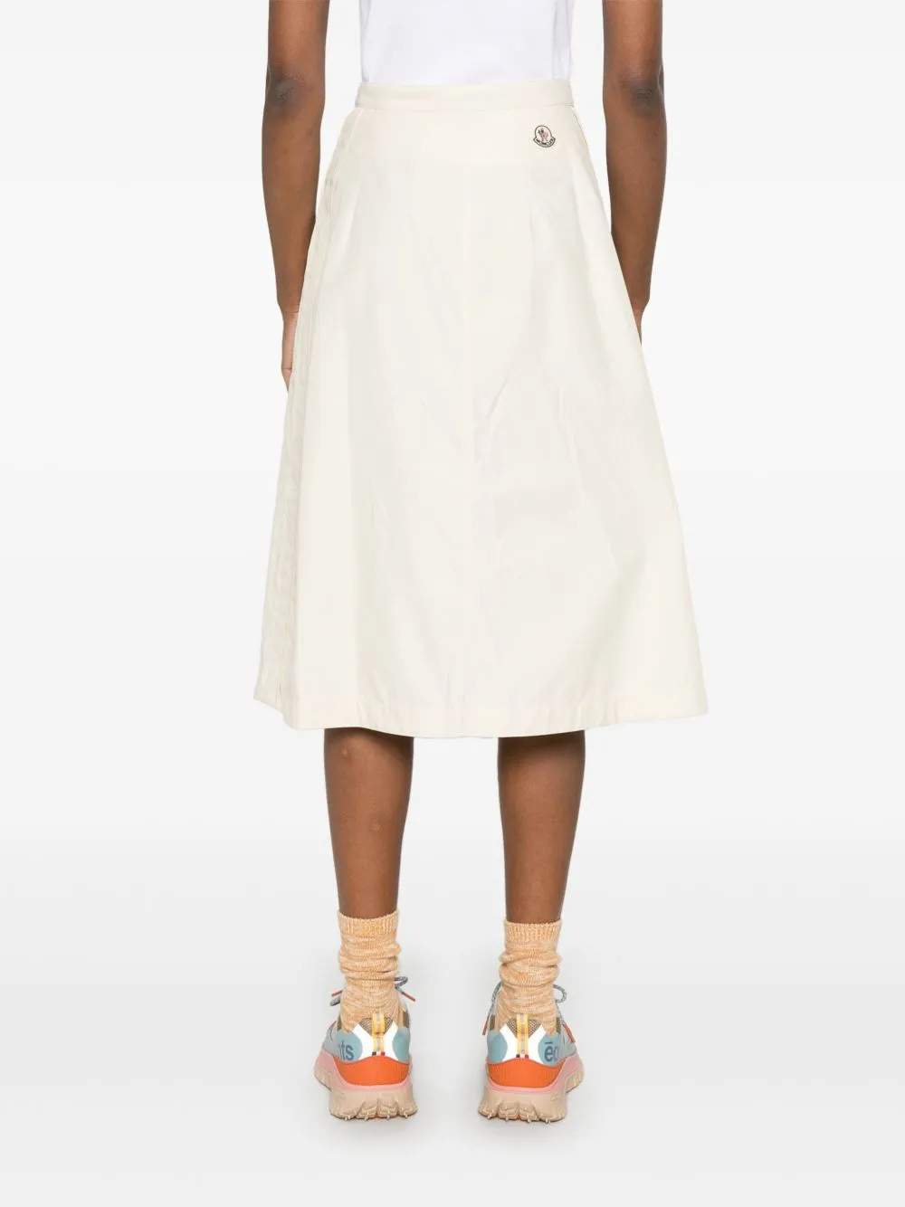 Buttoned midi skirt