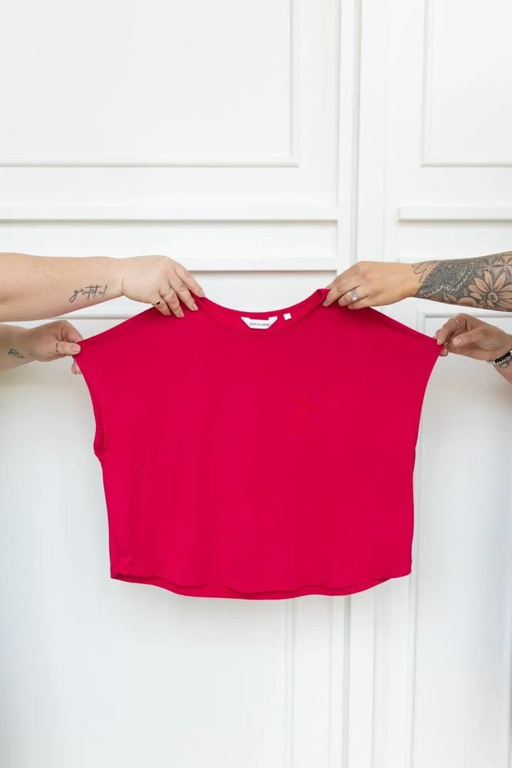 Cap Sleeve Crop Tee in Onyx
