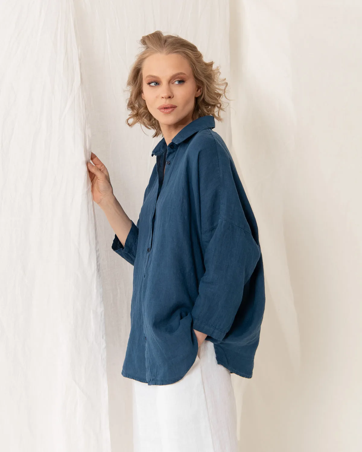 Cathy - Linen Blouse in Blue Denim