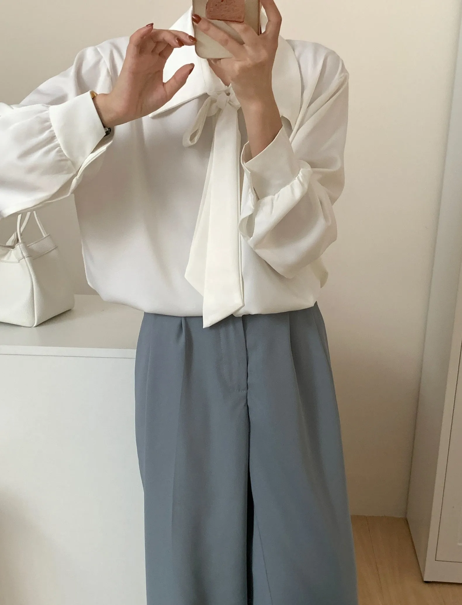Chic Solid Satin Dress Shirt Featuring a Unique Bow Tie Neckline