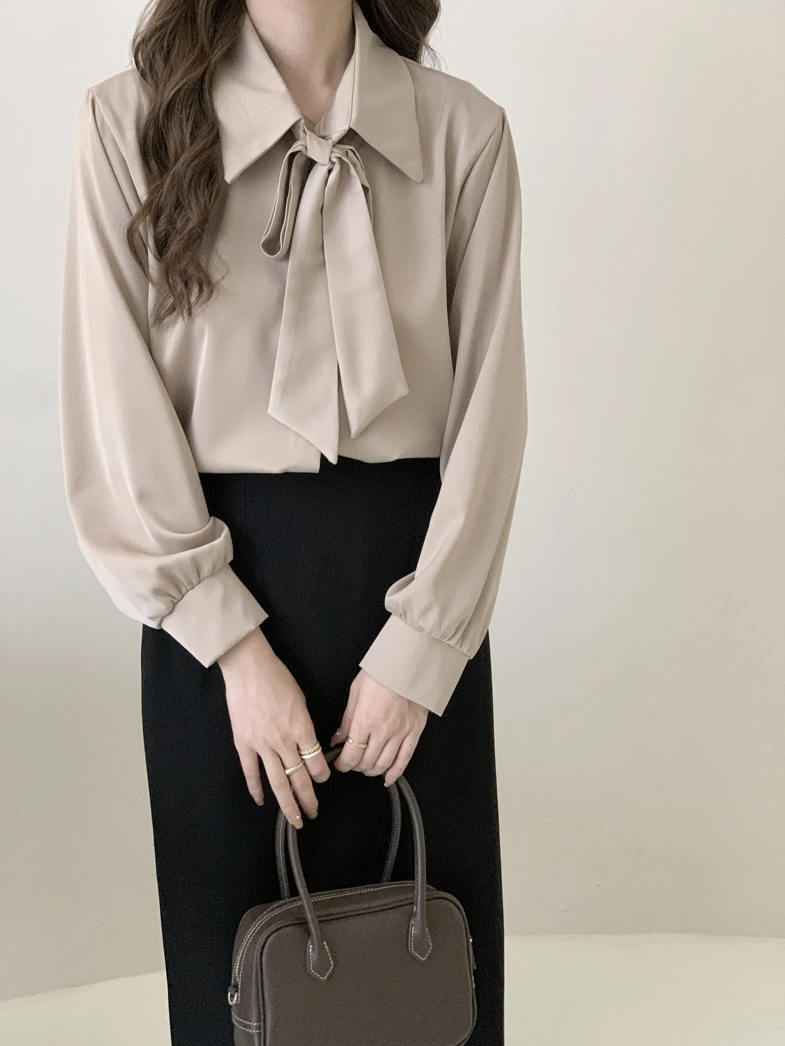 Chic Solid Satin Dress Shirt Featuring a Unique Bow Tie Neckline
