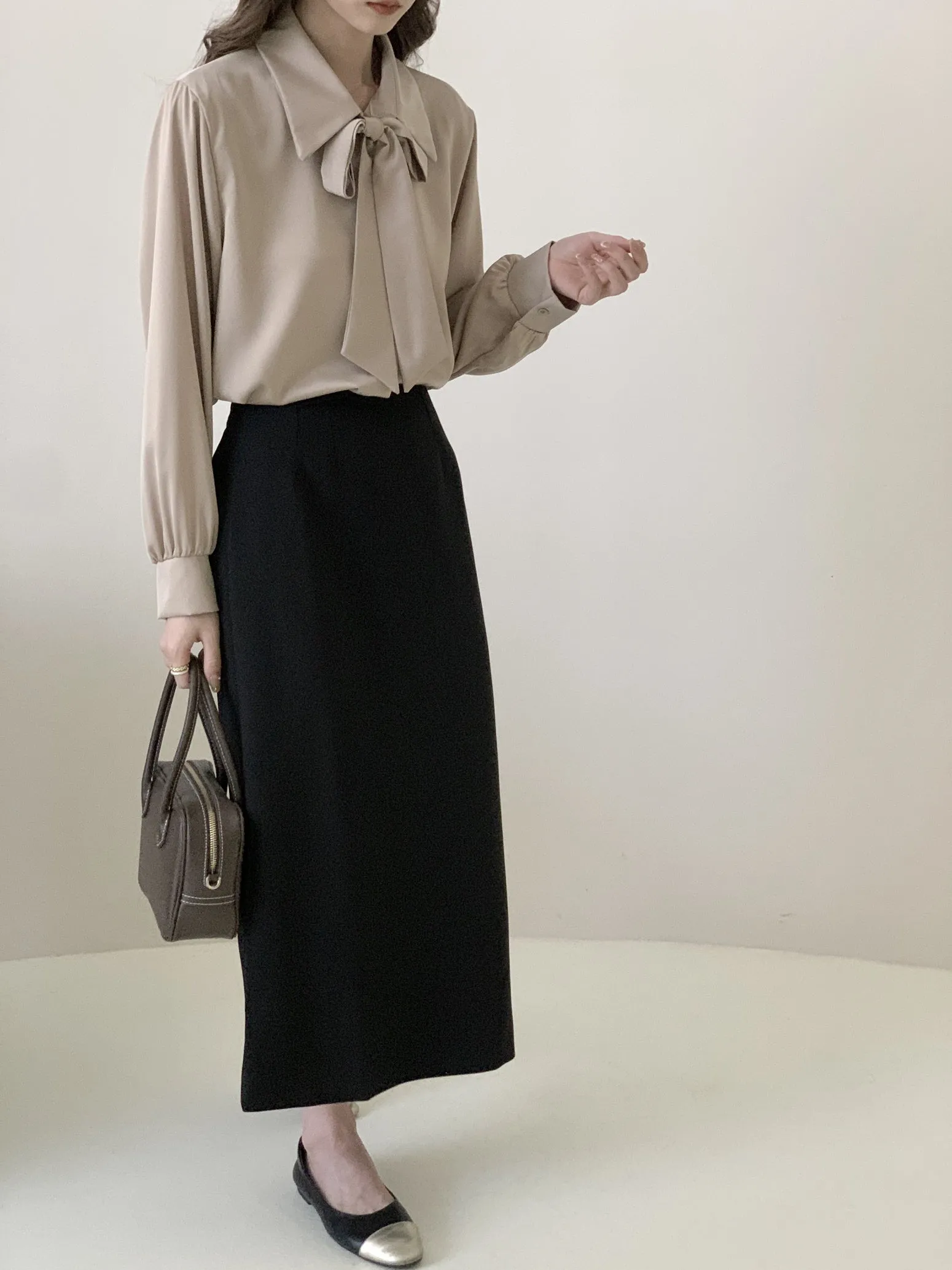Chic Solid Satin Dress Shirt Featuring a Unique Bow Tie Neckline