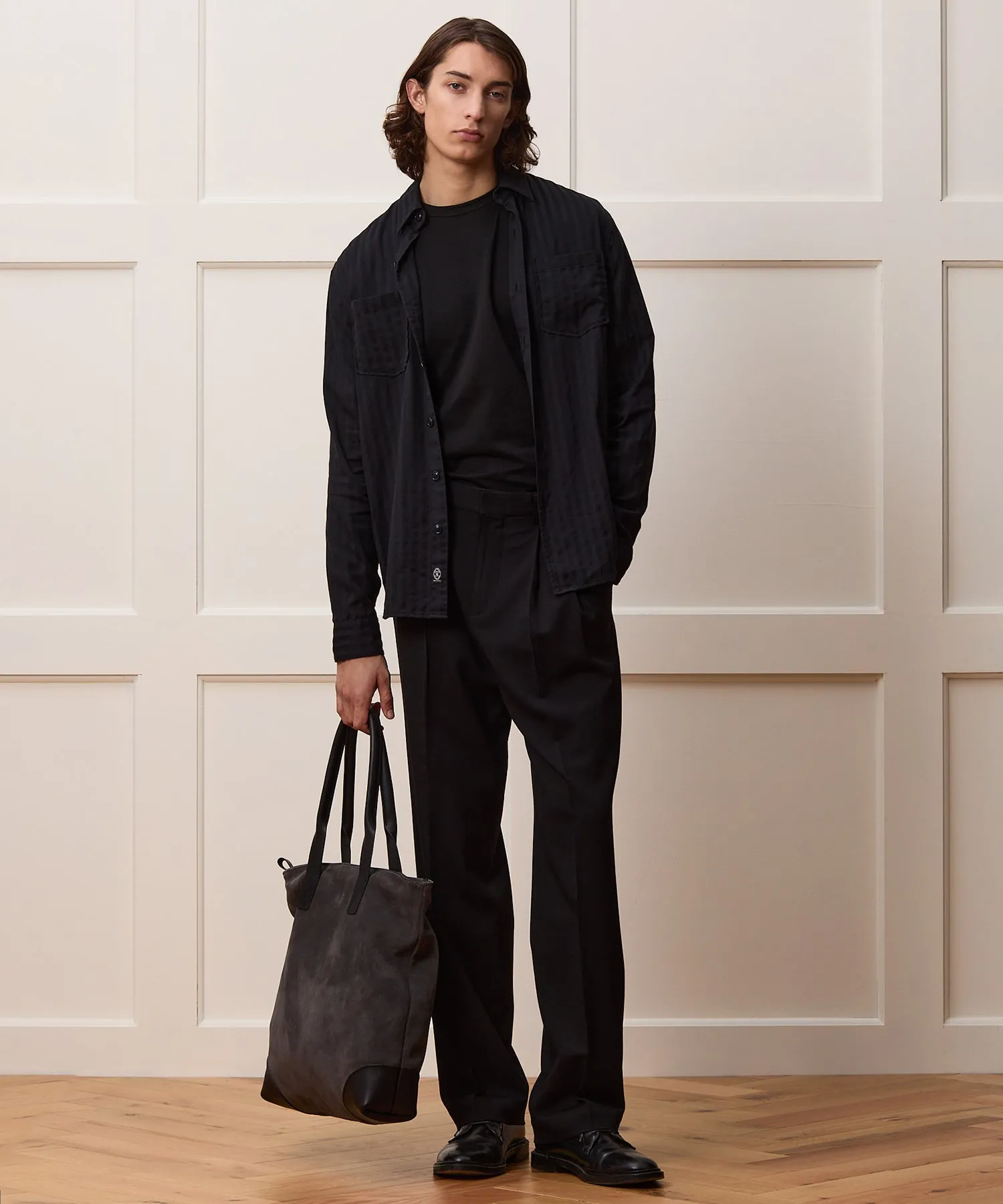 Classic Fit Jacquard Two-Pocket Point Collar Shirt
