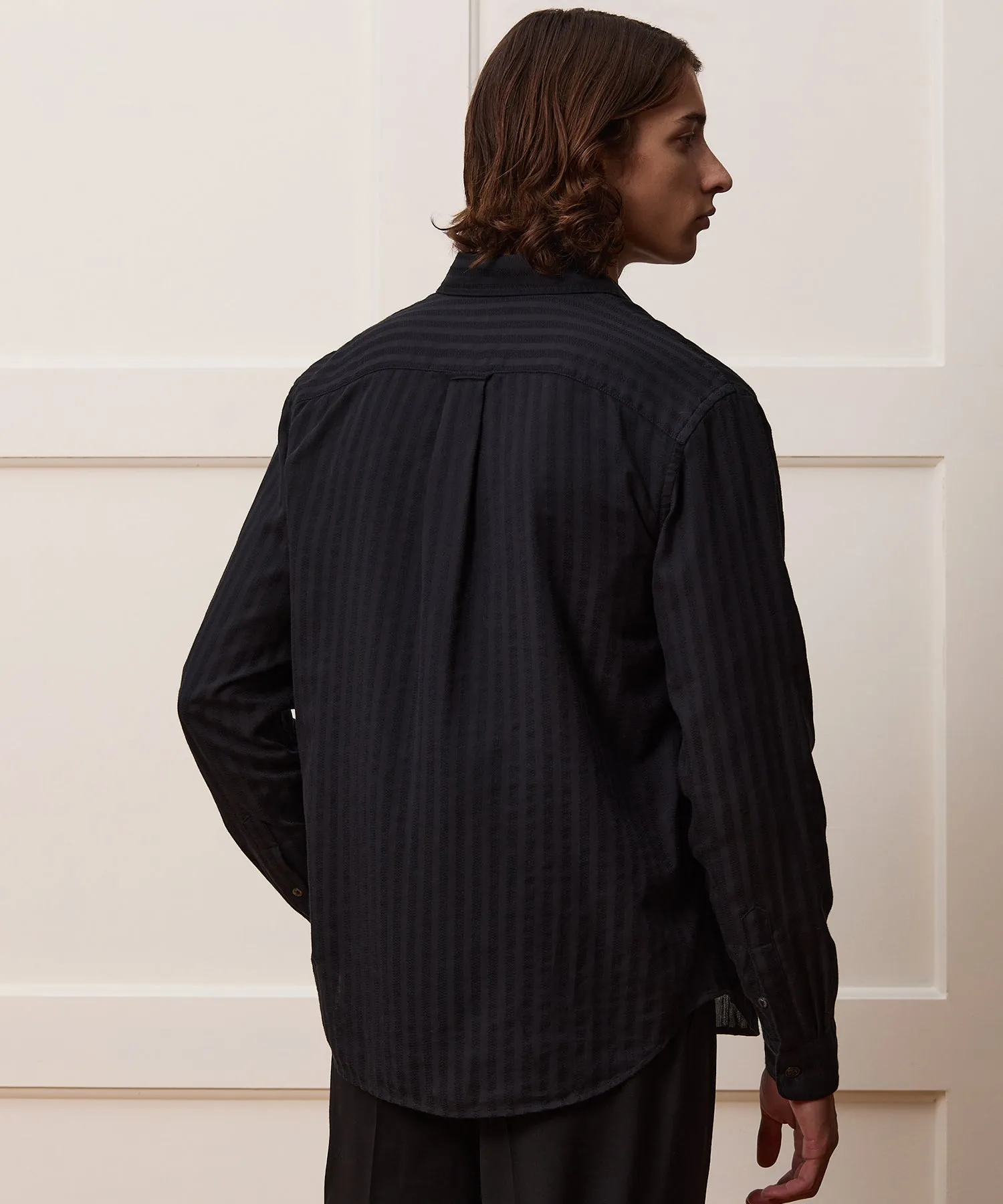 Classic Fit Jacquard Two-Pocket Point Collar Shirt