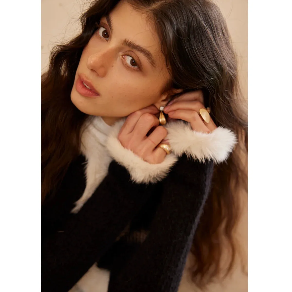 Contrasting Fur Trim Cardigan