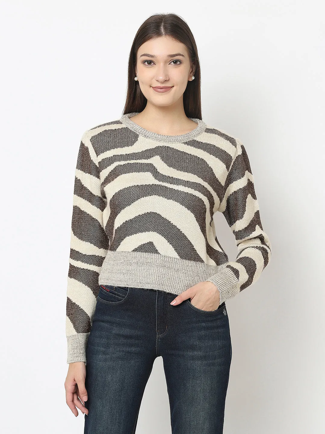 Cropped Sweater in Animal Print