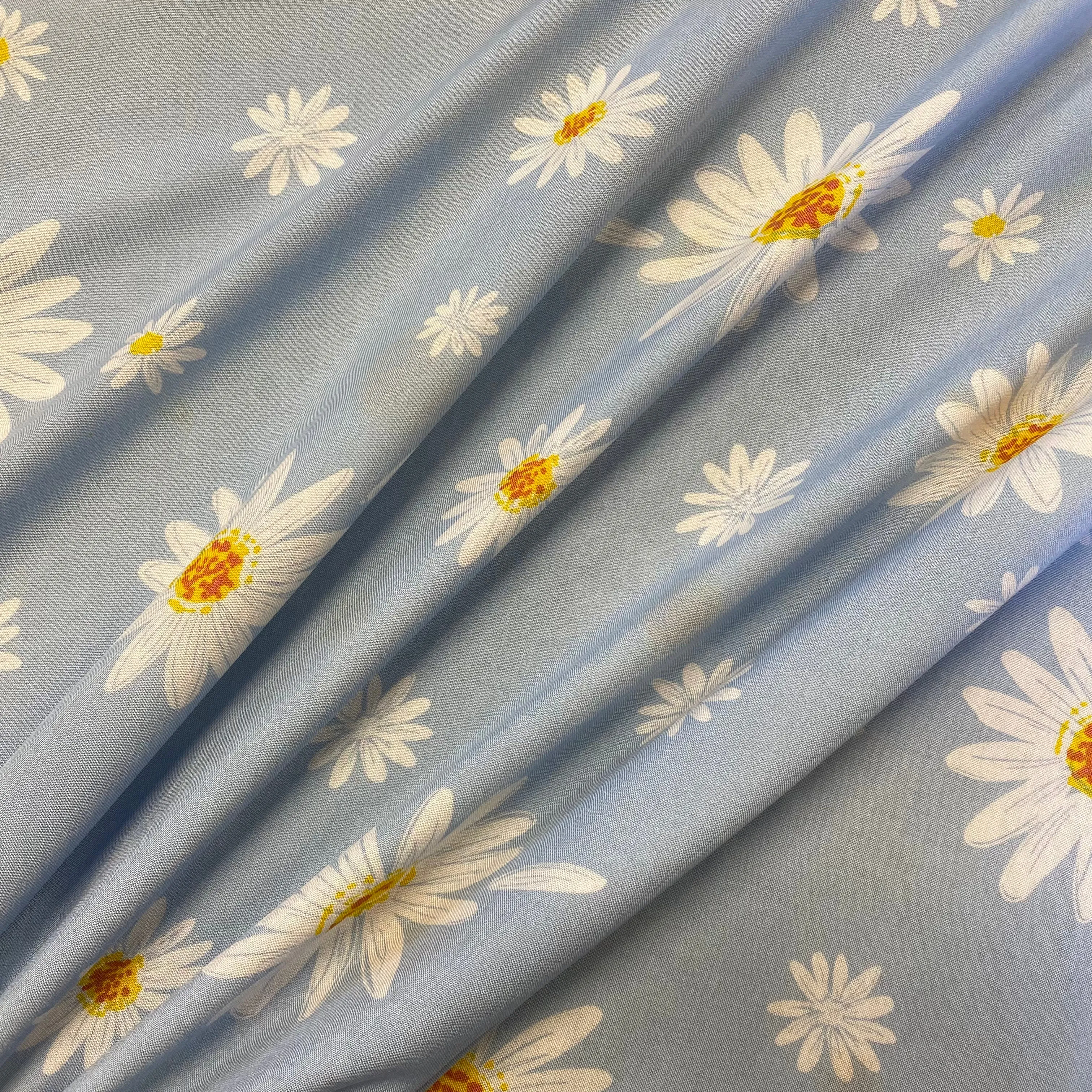 Daisy Viscose : Sky