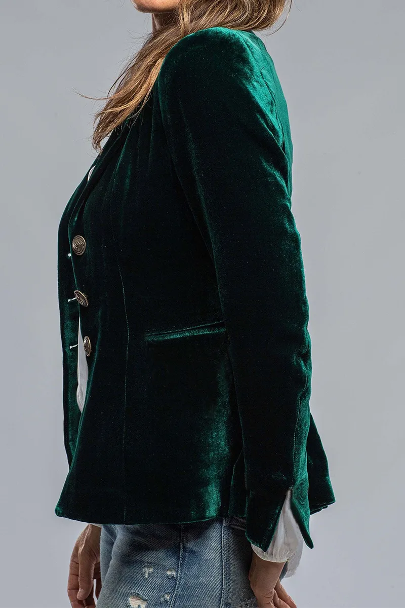 Elsa | Retro Velvet Lapel Blazer