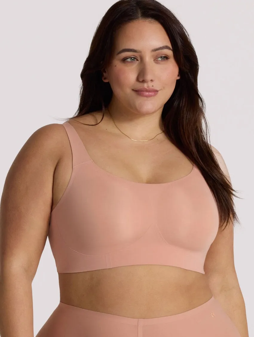 Evelyn & Bobbie Structured Scoop Bra
