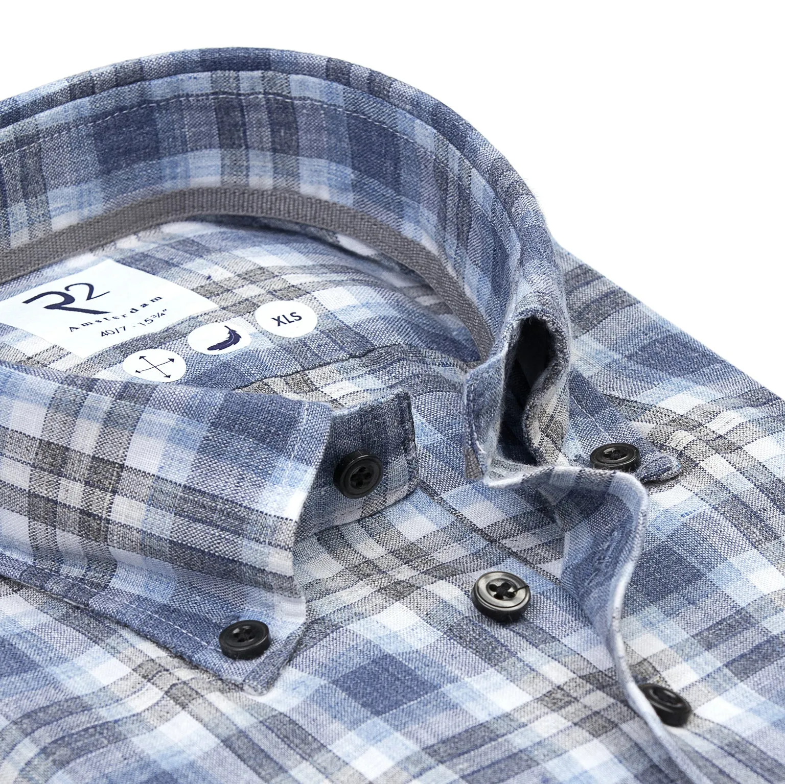 Extra long sleeves. Checkered linen shirt