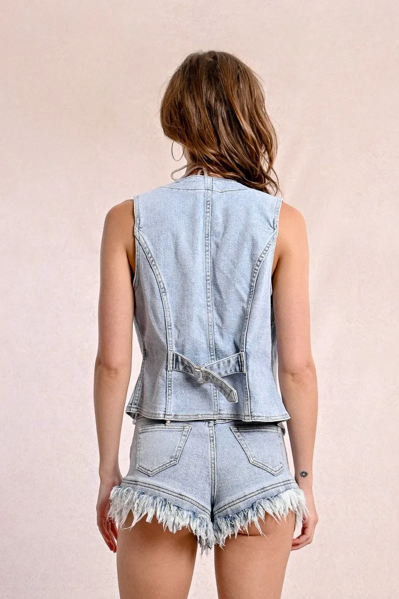 FITTED DENIM JACKET