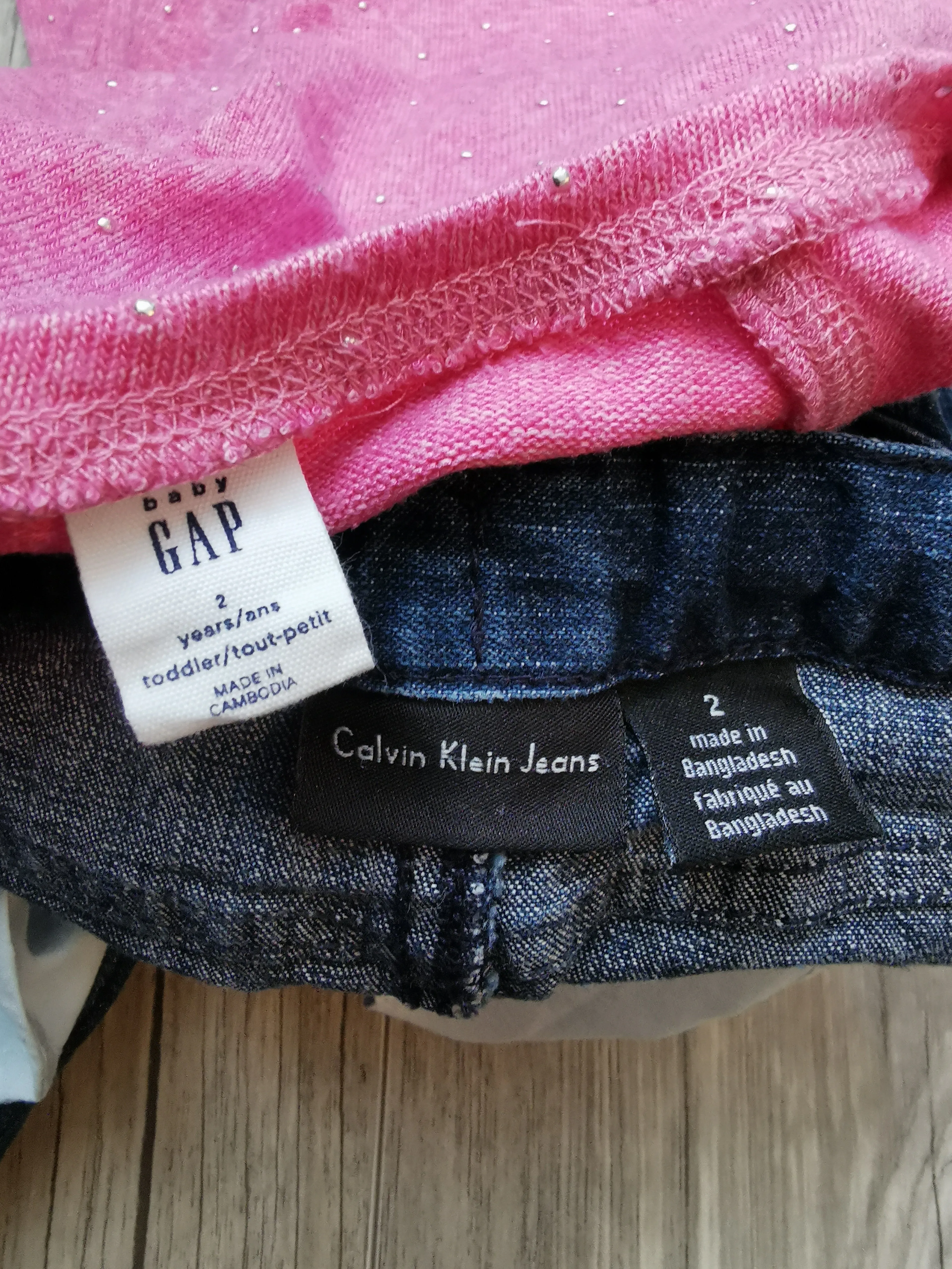 GIRL SIZE 2 YEARS - CALVIN KLEIN / Baby GAP, 2 Piece Mix N Match Fall Outfit EUC B21