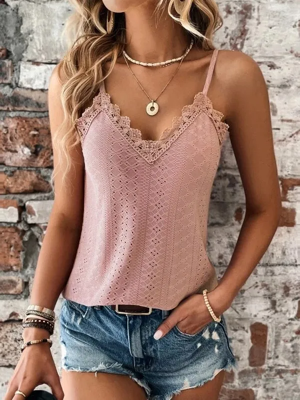 Harper – versatile summer top with spaghetti straps and v-neck