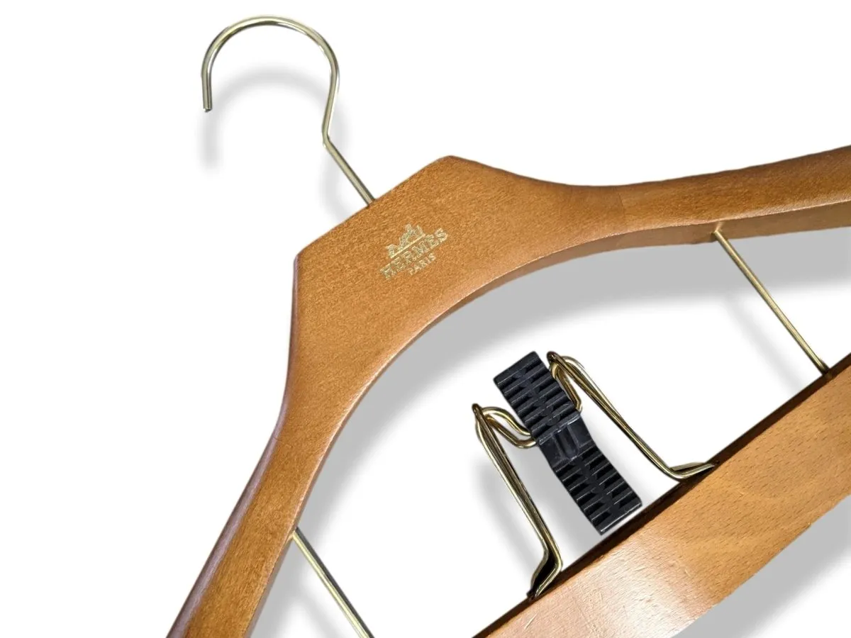 HERMES Wooden Clothing/Skirt/Trouser Clip Hanger
