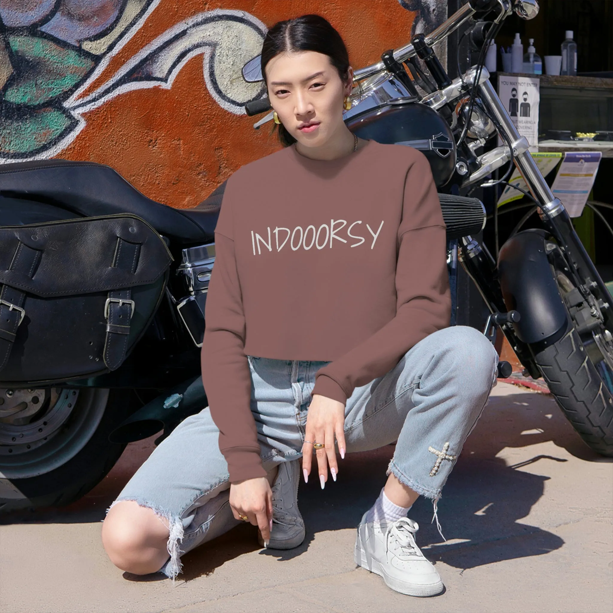 INDOORSY CROP TOP