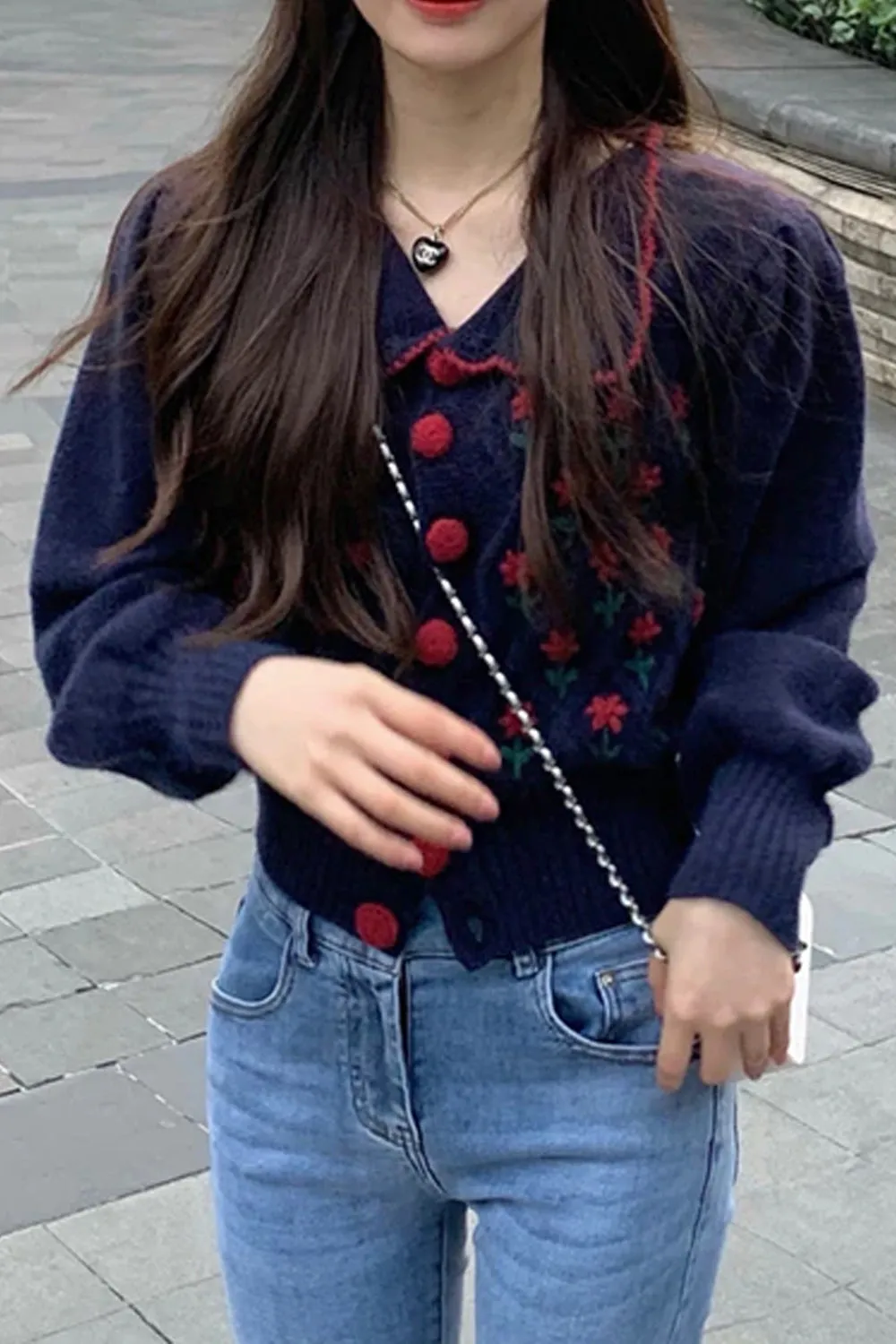 KittenAlarm - Floral Embroidered Cropped Cardigan Sweater