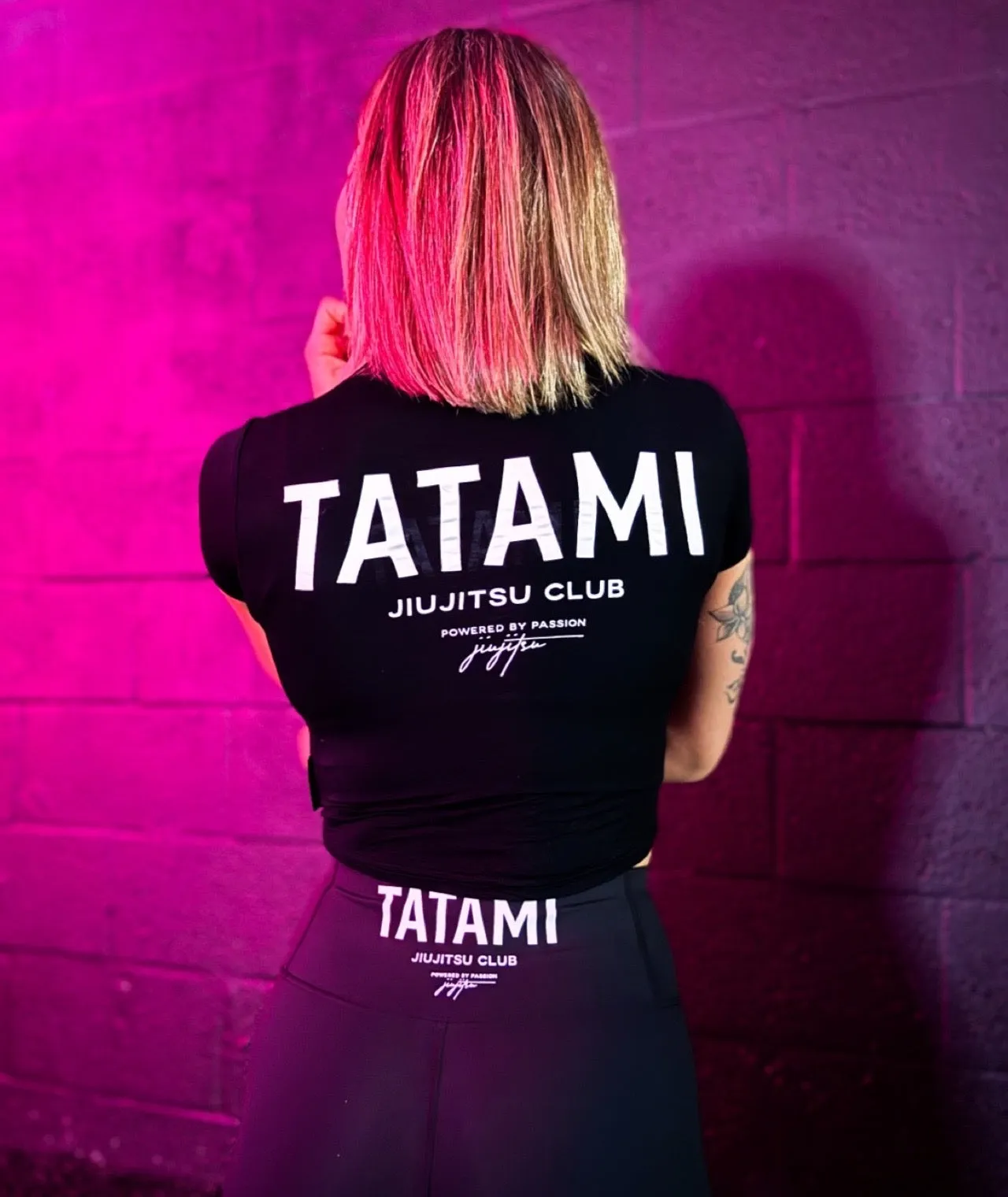 Ladies JJ Club Cropped T-Shirt - Black