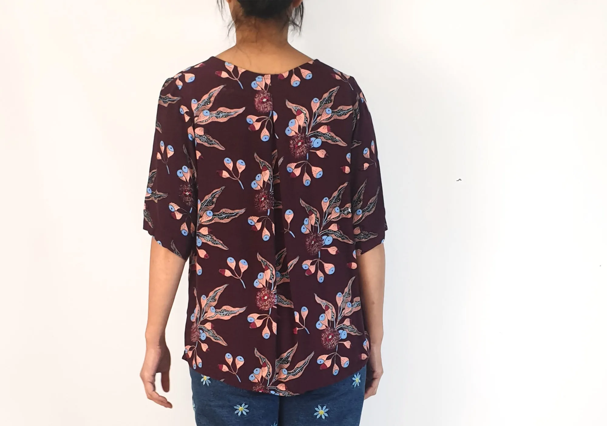 Leonard St red native Australian print top size 10