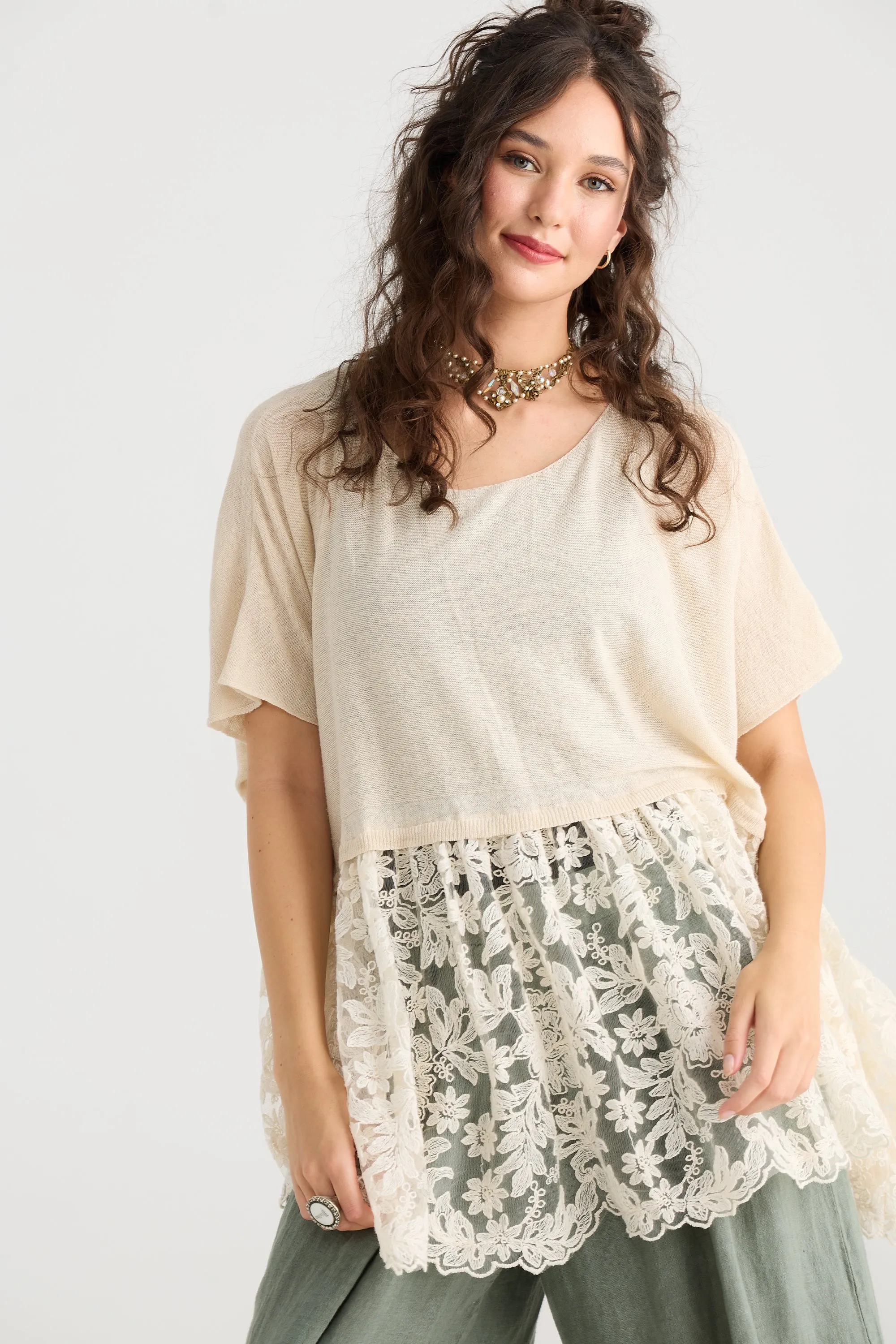 Lillibelle Linen and Lace top. Vanilla