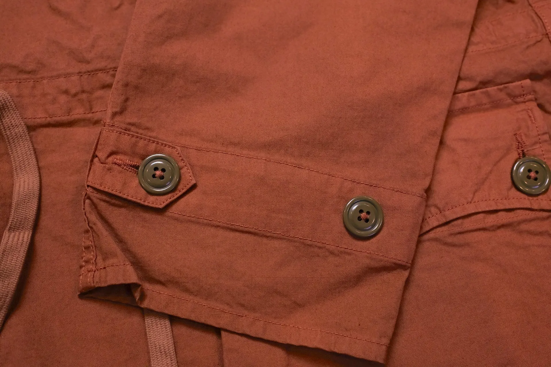 Maru Sankaku Peke by SDA "All-Season" Anorak Parka (Orange)