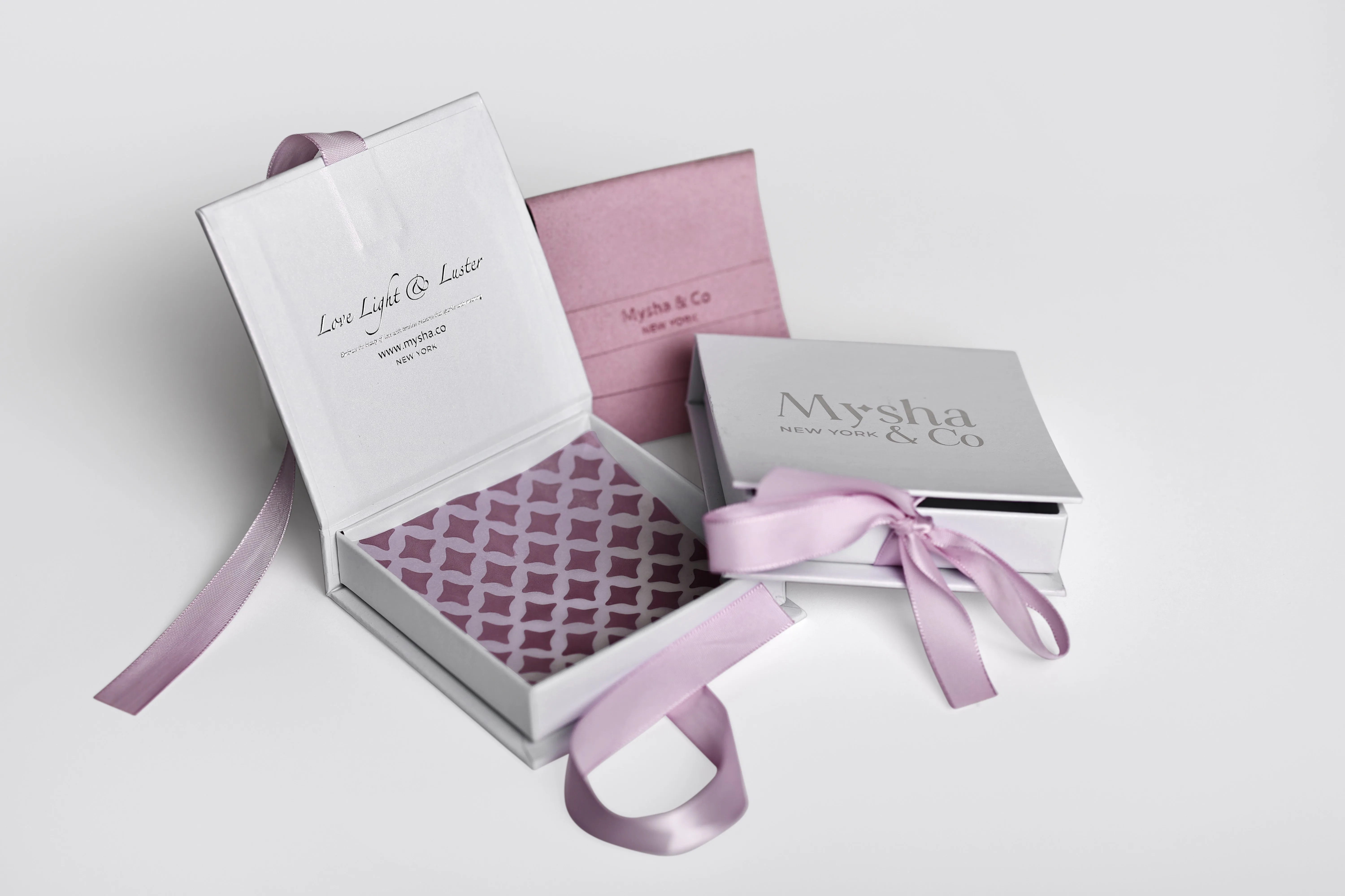 Mysha Interlocking Love Bond Pendant