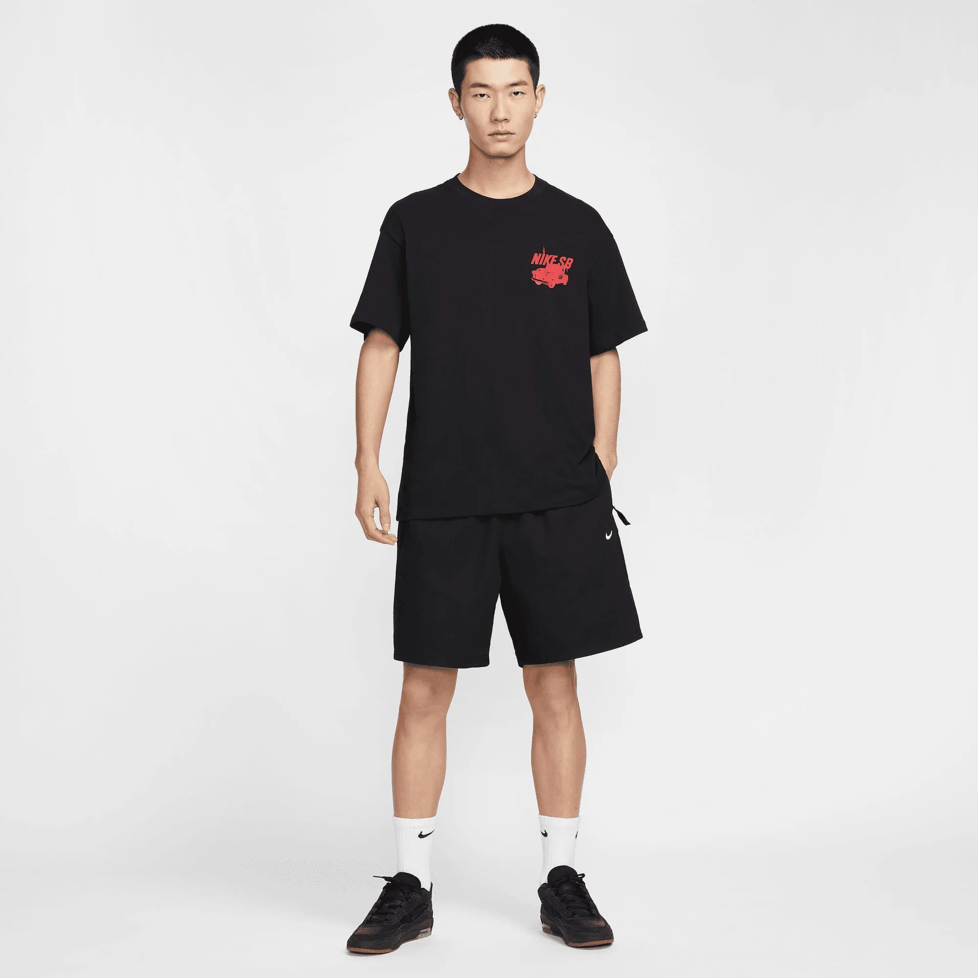 NIKE | MAX90 SKATE T-SHIRT { BLACK