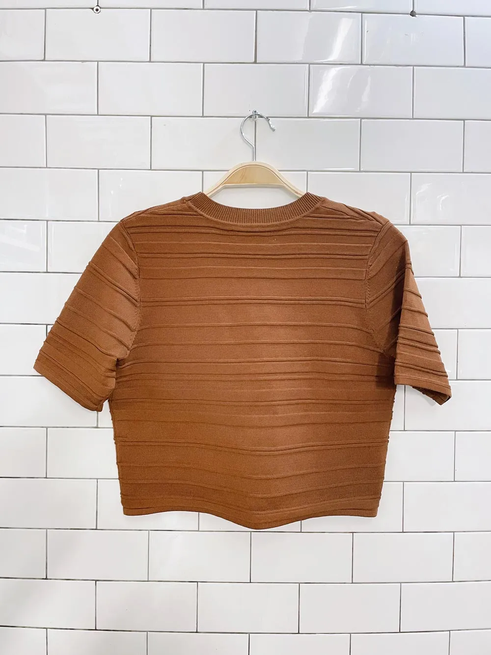 oak   fort cropped short sleeve knit cardi