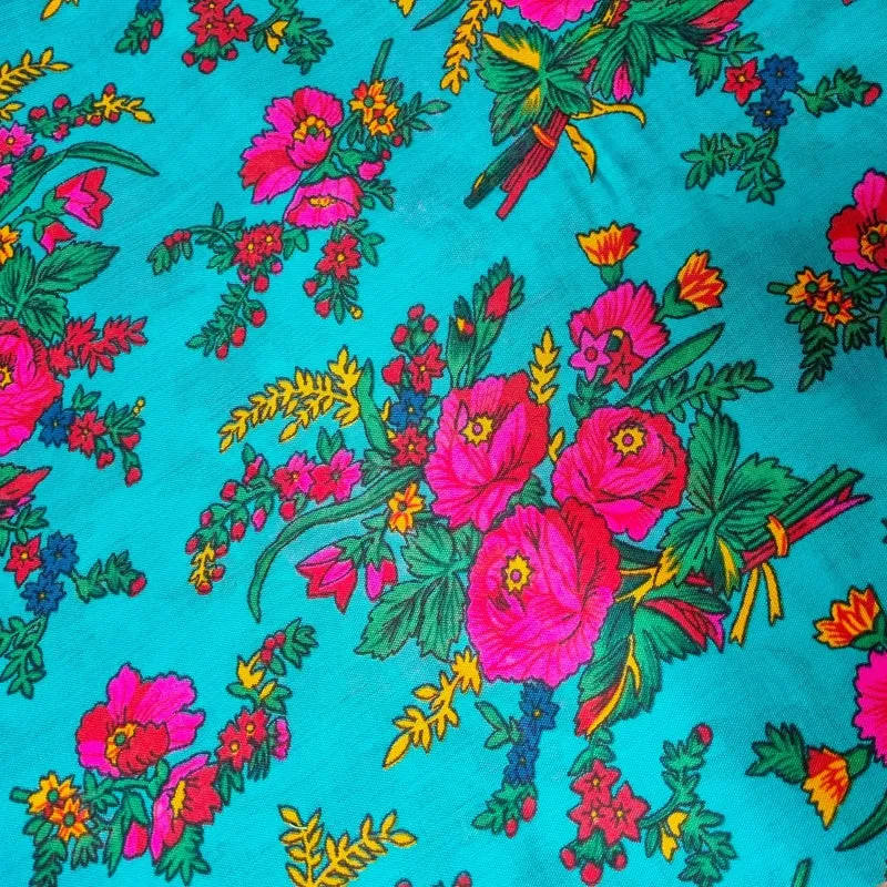 Oriental deluxe printed acrylic serge fabric with rose bouquet, tribal-ethnic fabric for DIY fashion projects, per running meter