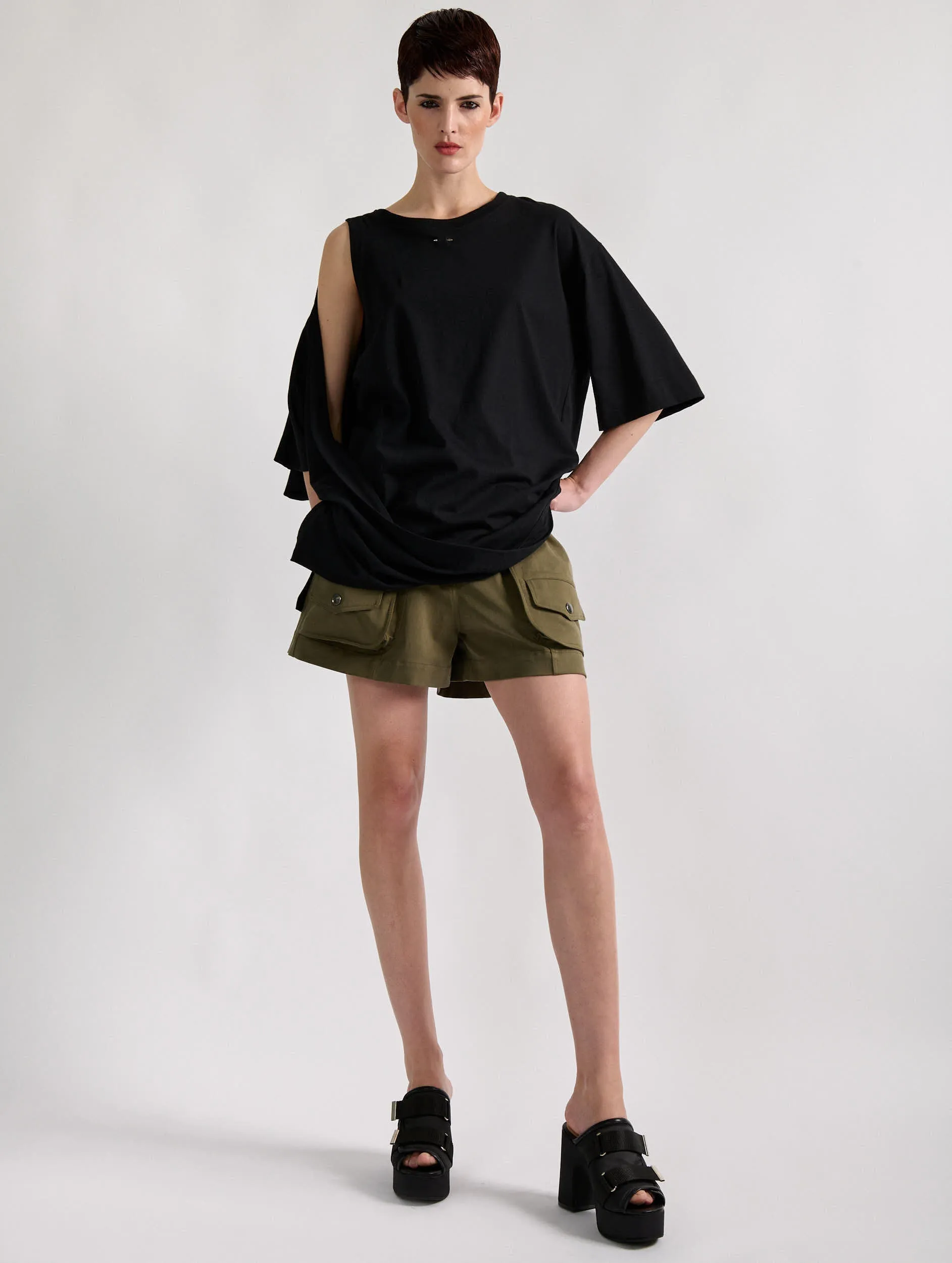 Oversized drape tee-shirt in black cotton jersey