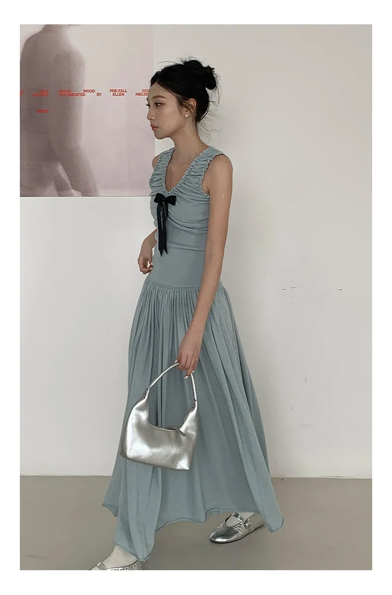 Oversized draping skirt