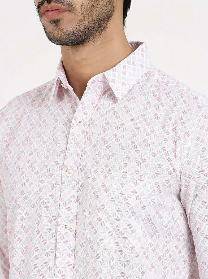 Pink Printed Slim Fit Casual Shirt | JadeBlue