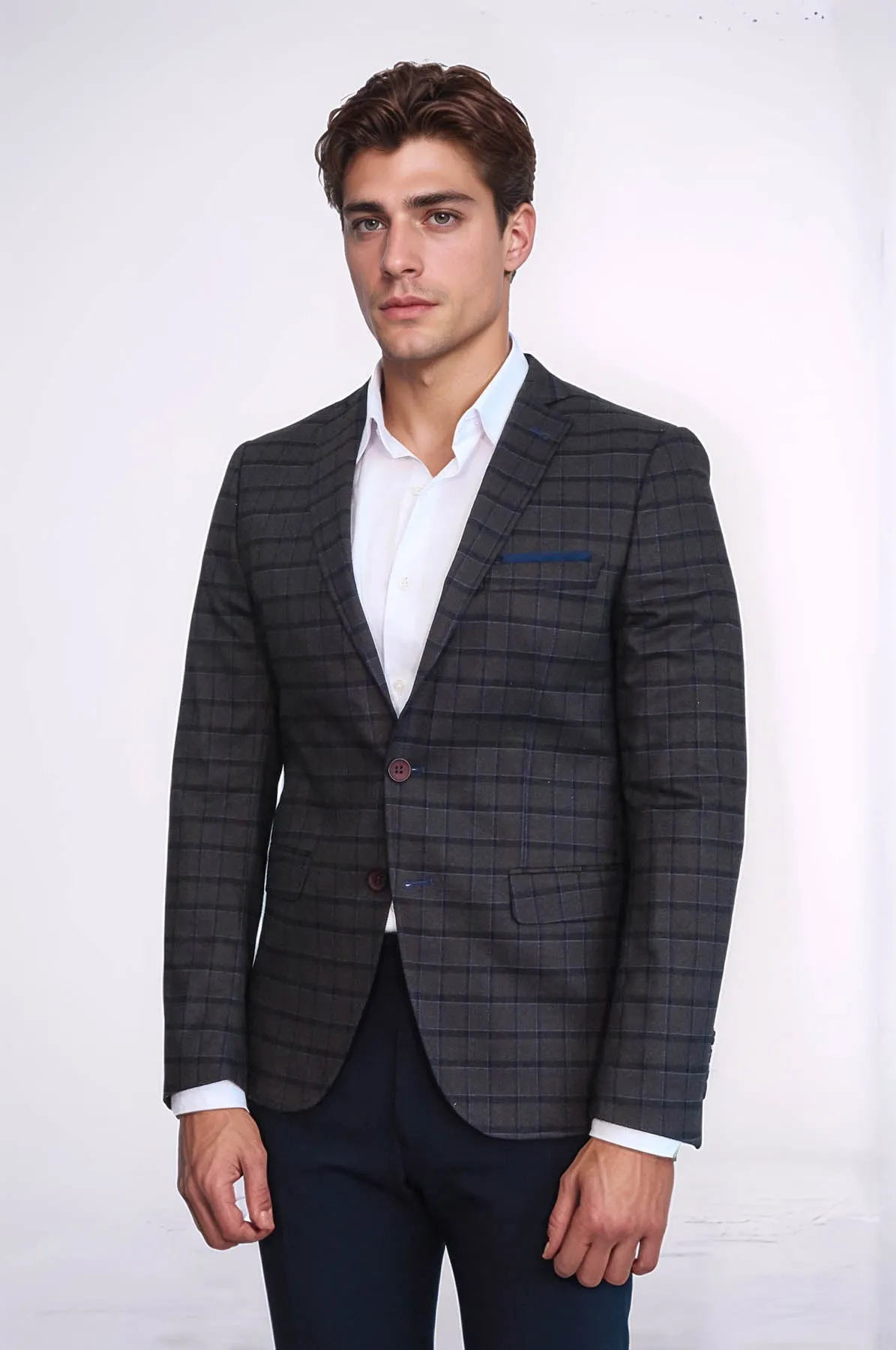 Plaid Brown Jacket with Handkerchief - Wessi