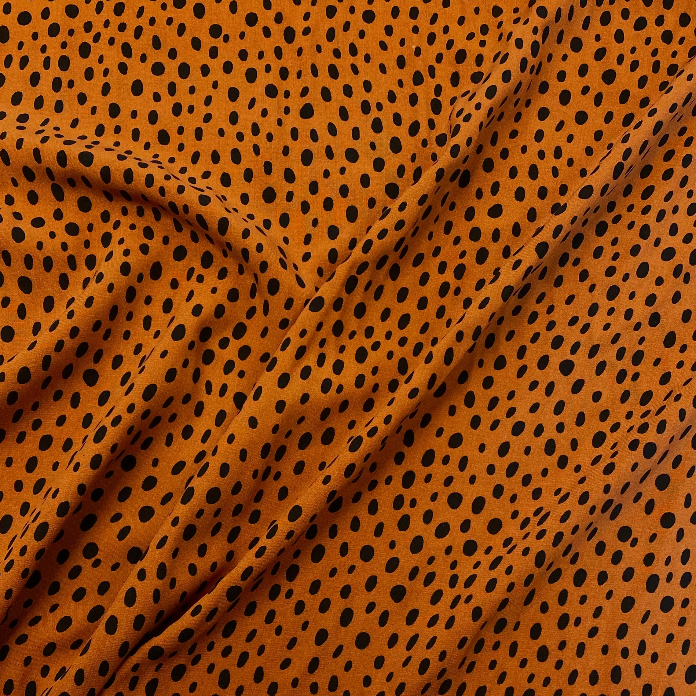 Radiant Spot Viscose : Hazel