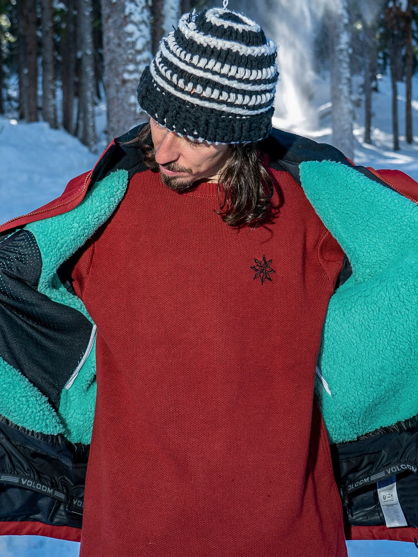 Ravraah Jacke - MAROON