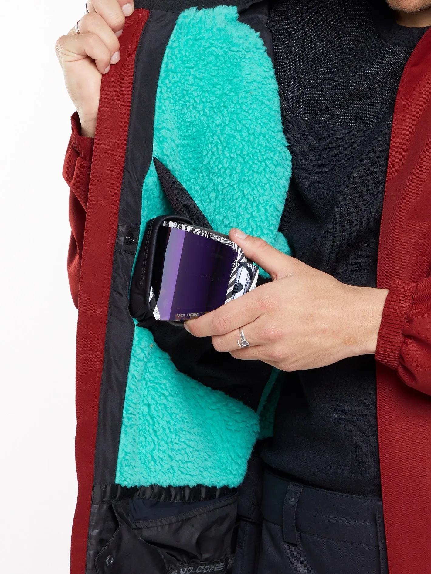 Ravraah Jacke - MAROON