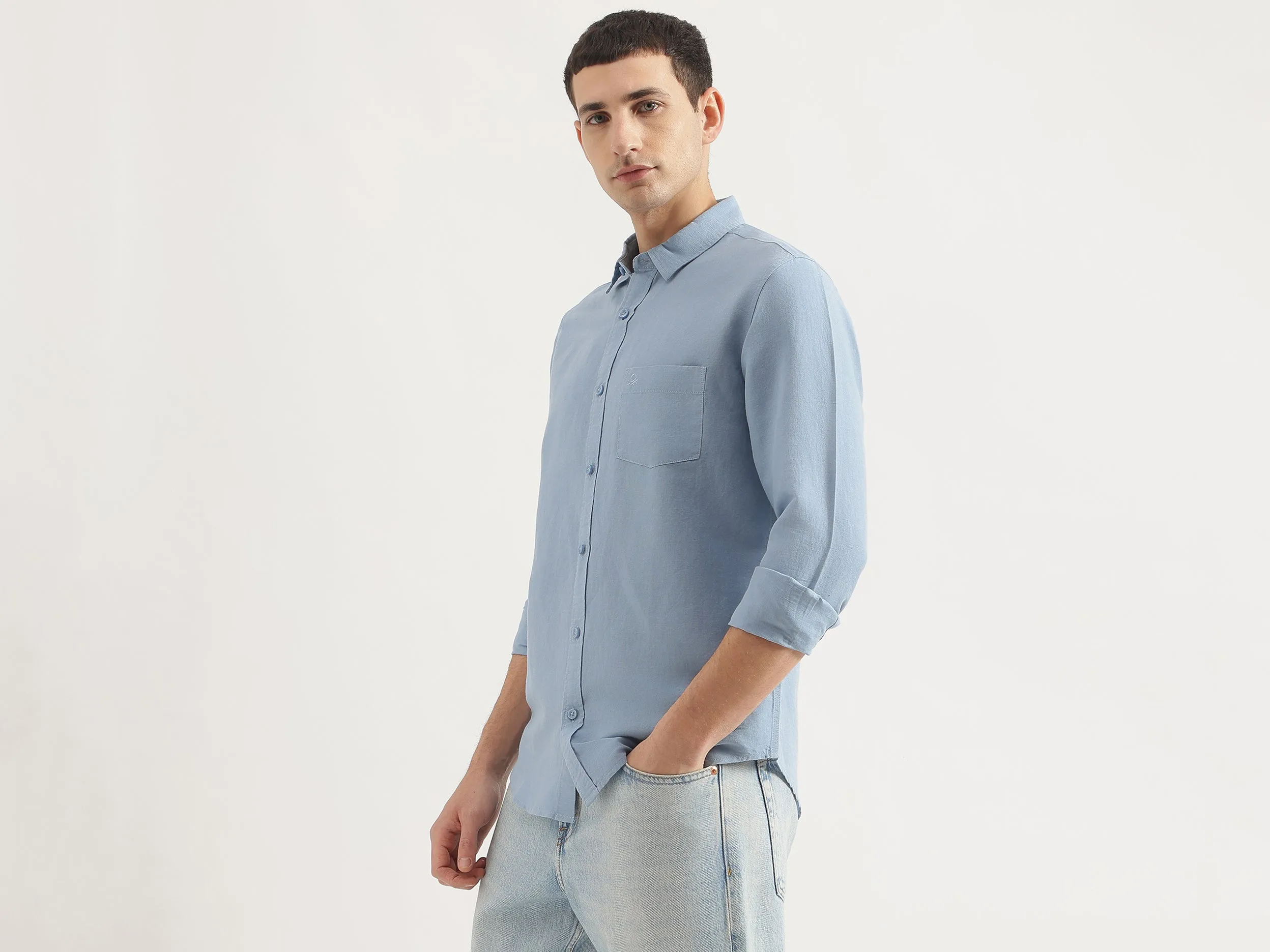 Regular Fit Spread Collar Solid Shirt