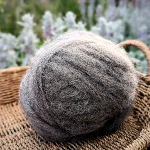 Romney Roving | Natural Silver | 2oz Roving-Ball