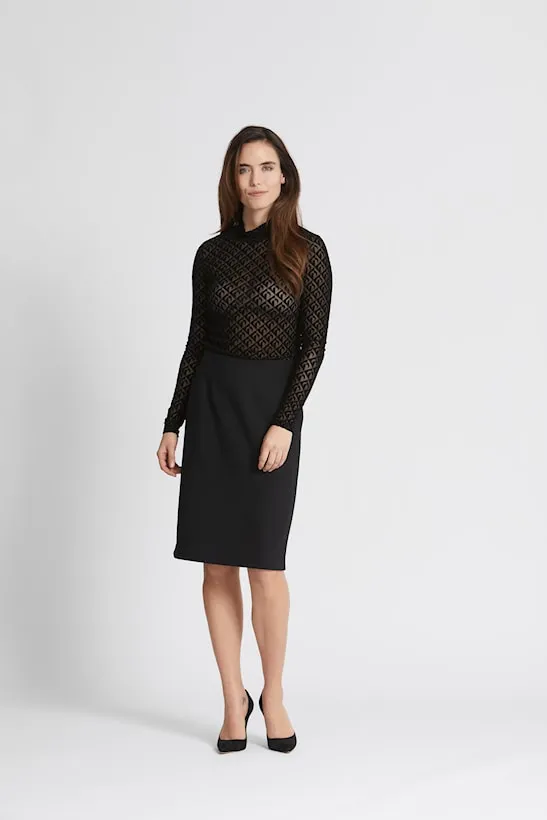 RUE DE FEMME Mesh Roll Neck