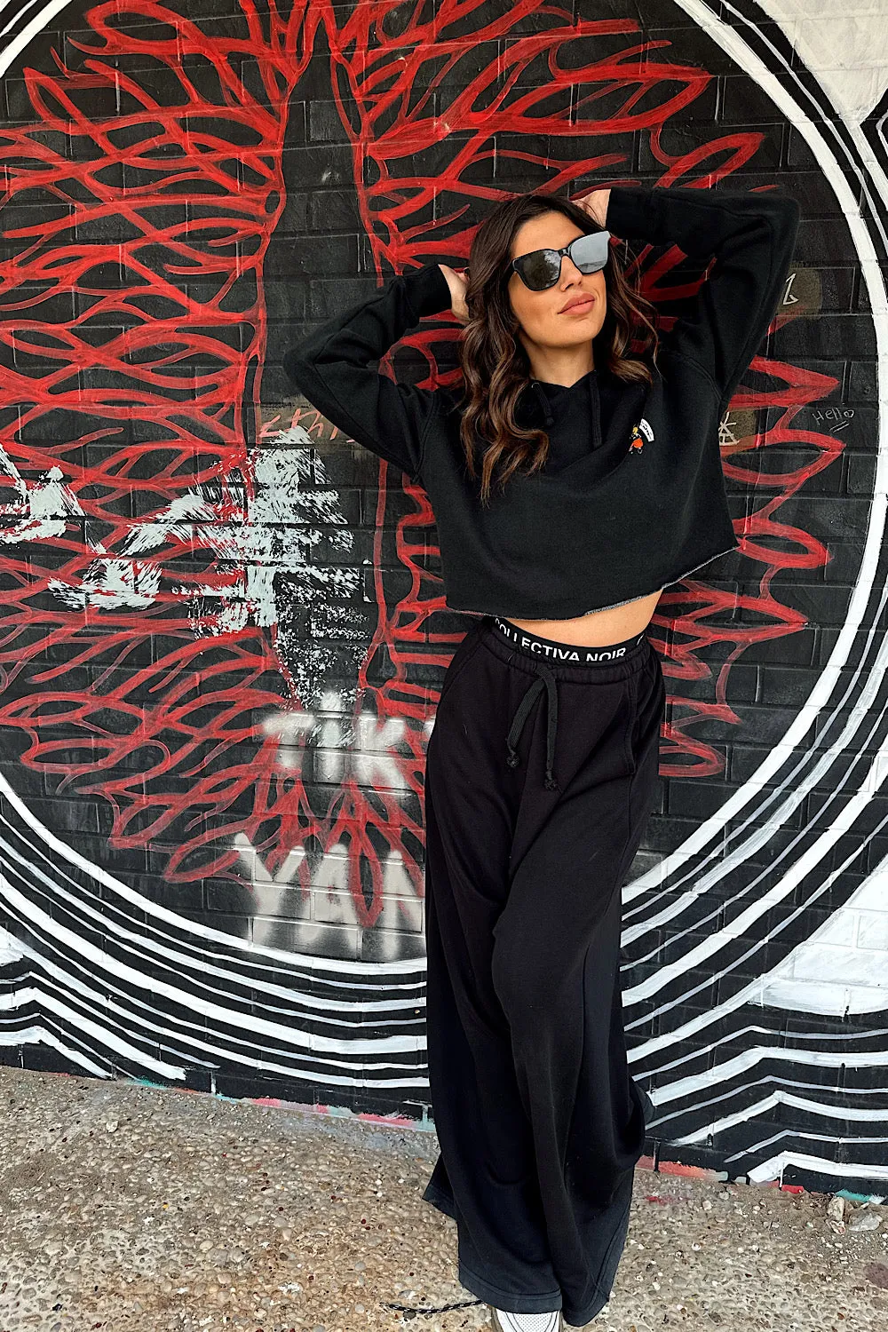 RYU CROPPED HOODIE