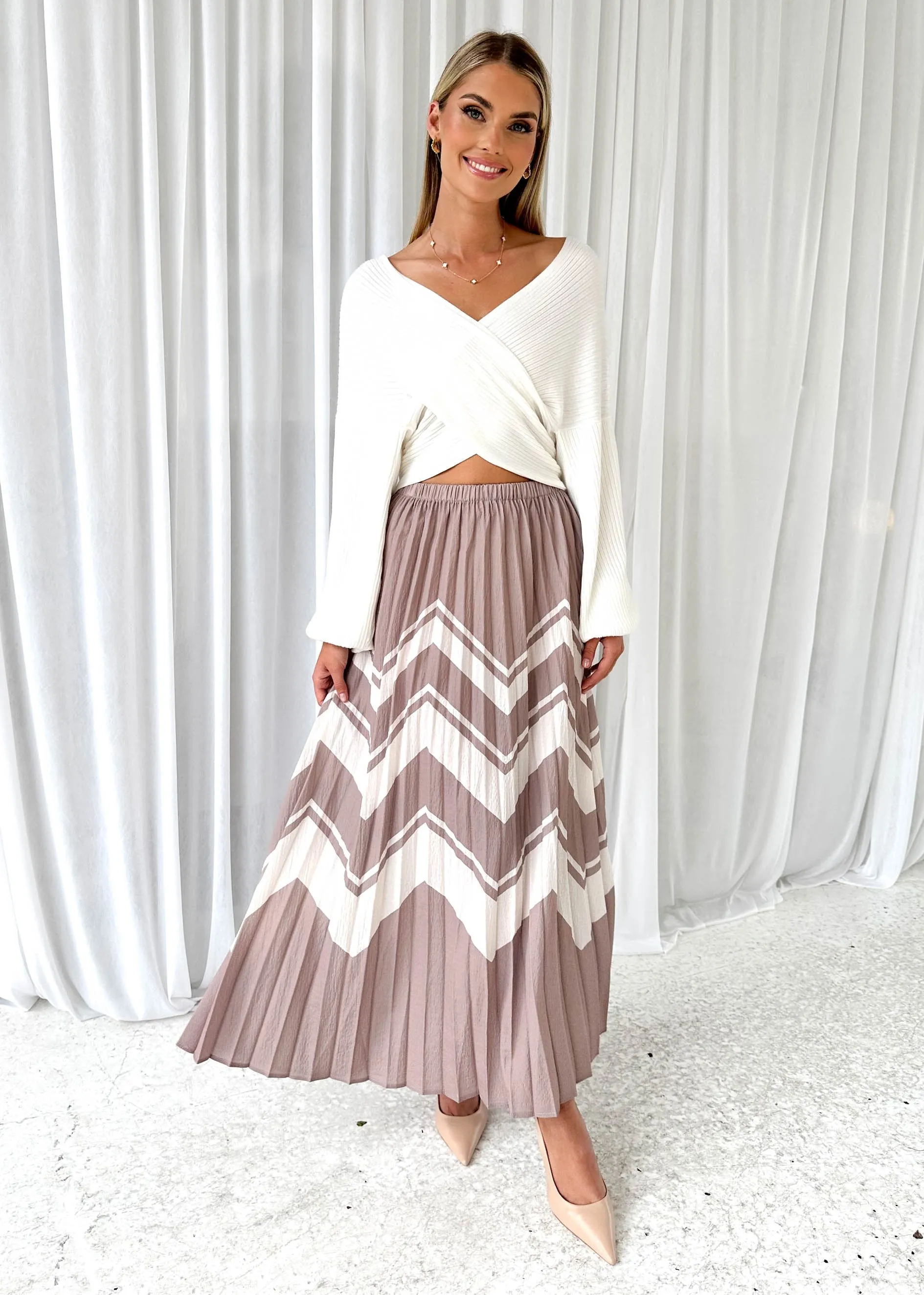 Sandrilla Cropped Sweater - Off White