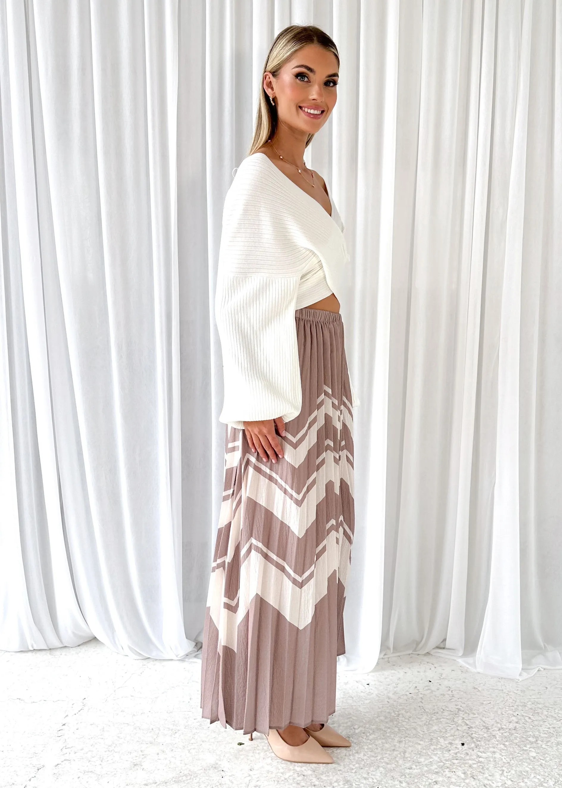 Sandrilla Cropped Sweater - Off White