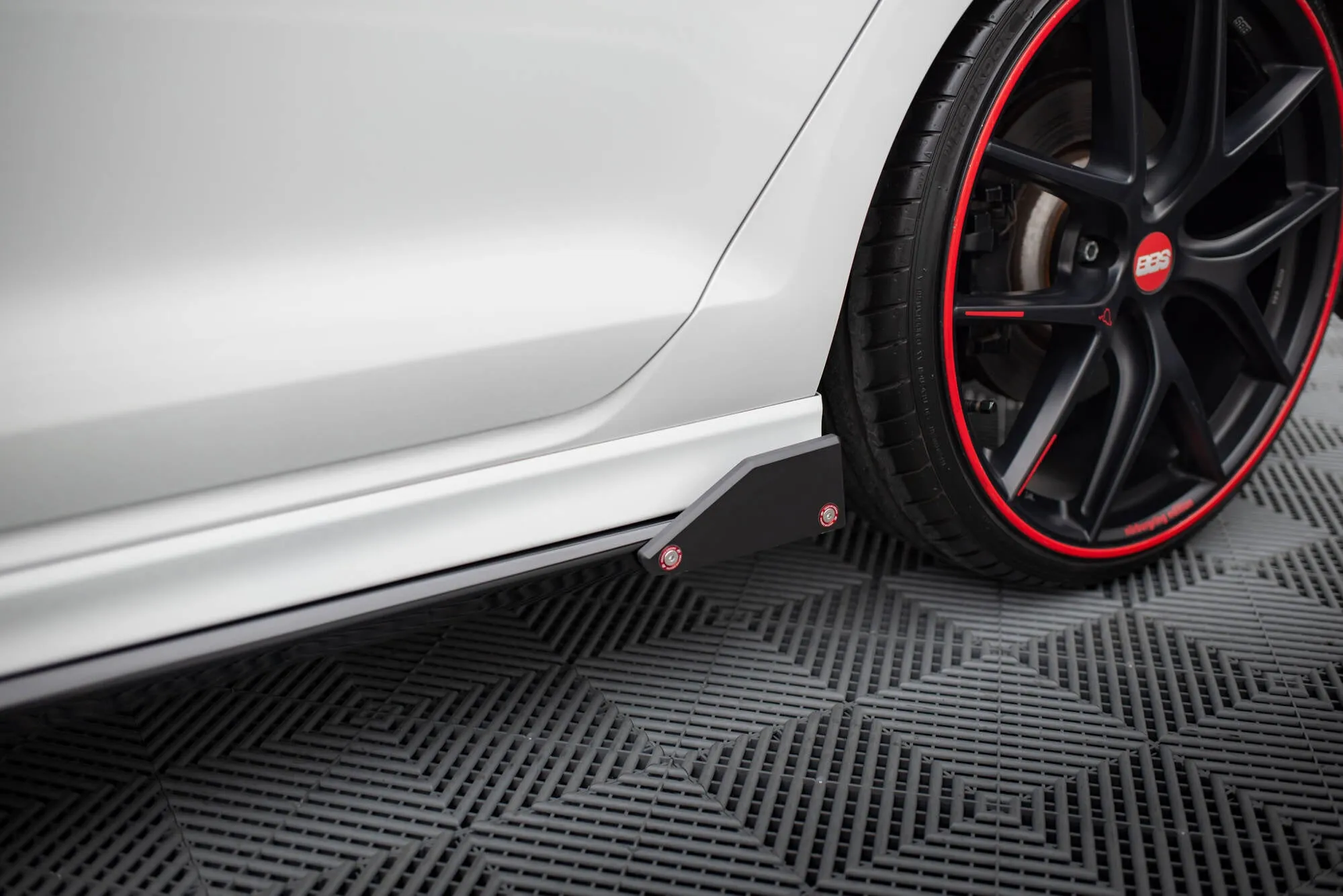 Side Skirts Diffusers V.3   Flaps Volkswagen Golf R Mk7