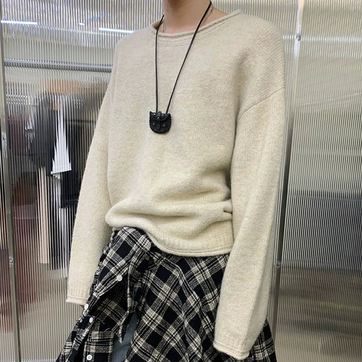 Simple Round Neck Sweater