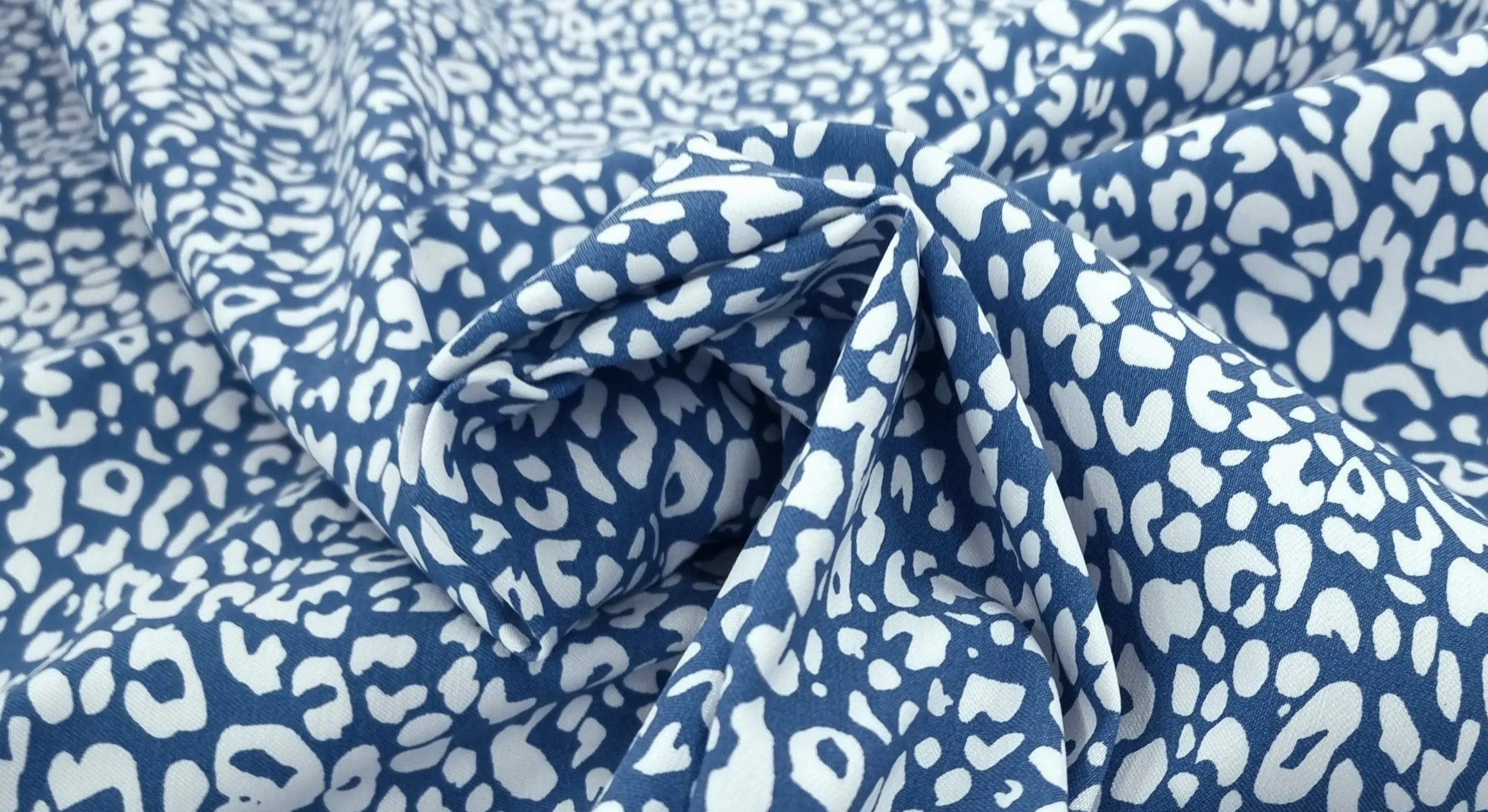 Stretch Bengalene Ocean Leopard